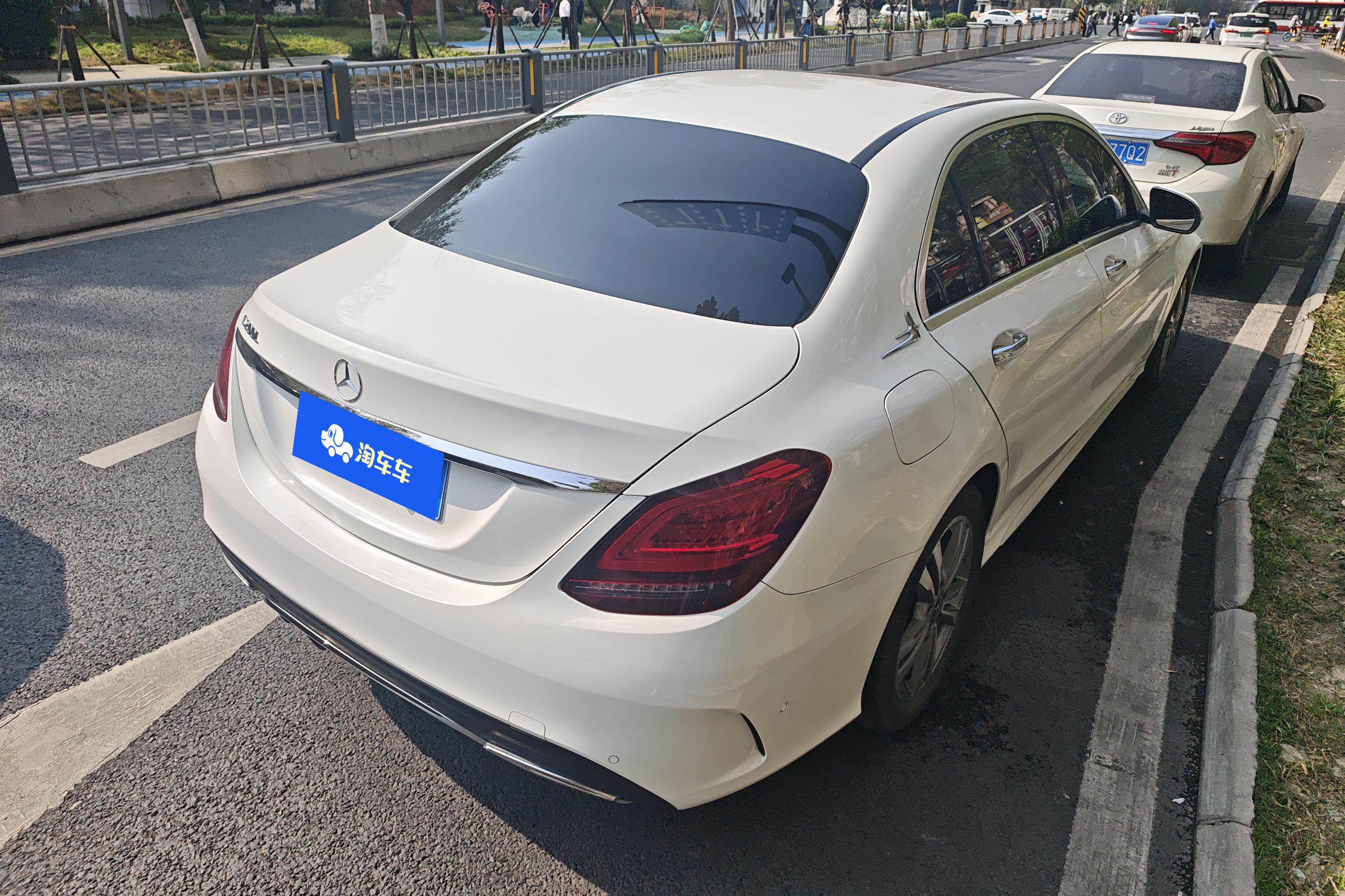 奔驰C级 C200L 2020款 1.5T 自动 时尚型运动版 (国Ⅵ) 
