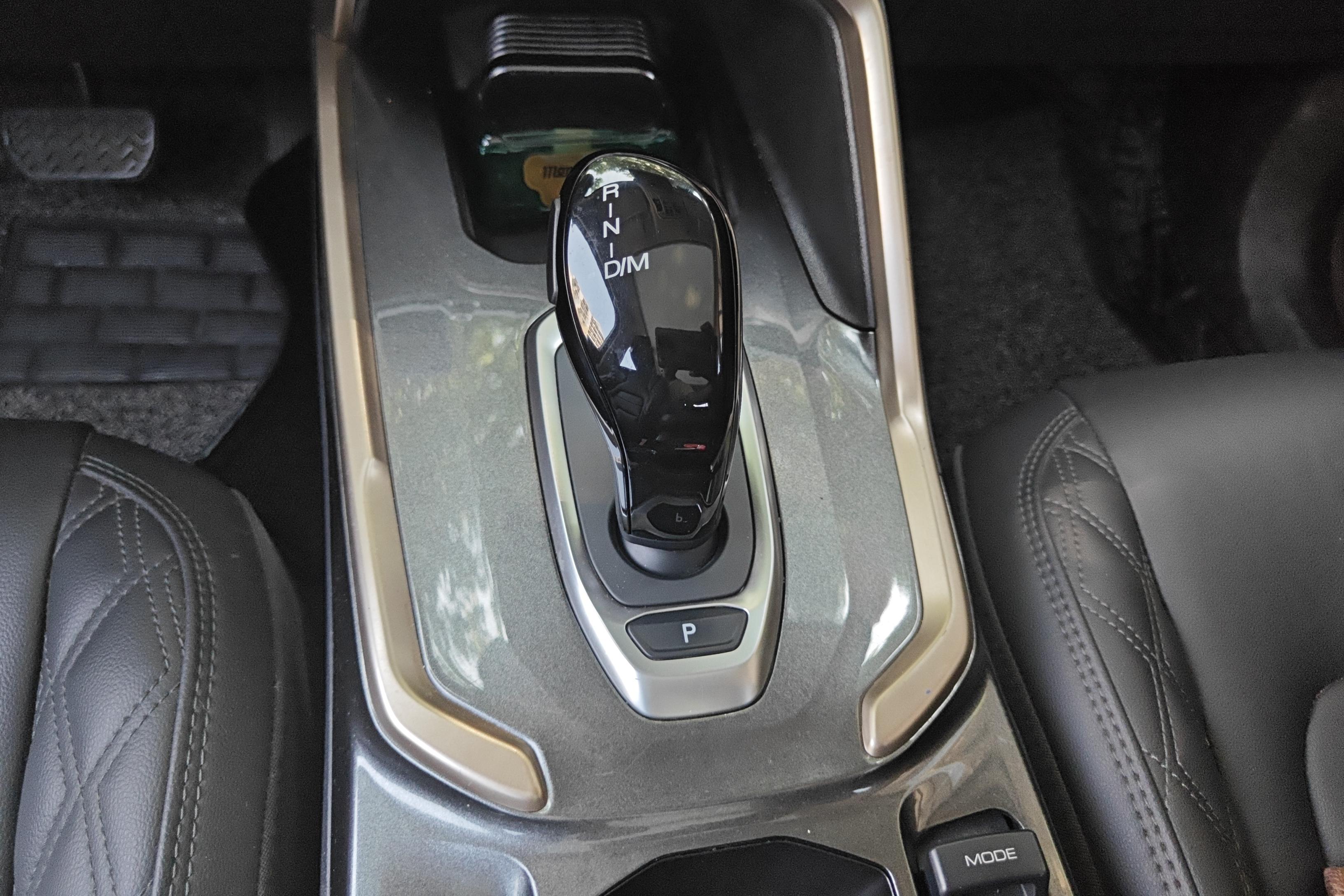 哈弗哈弗H6 2020款 1.5T 自动 前驱 铂金冠军版 (国Ⅵ) 