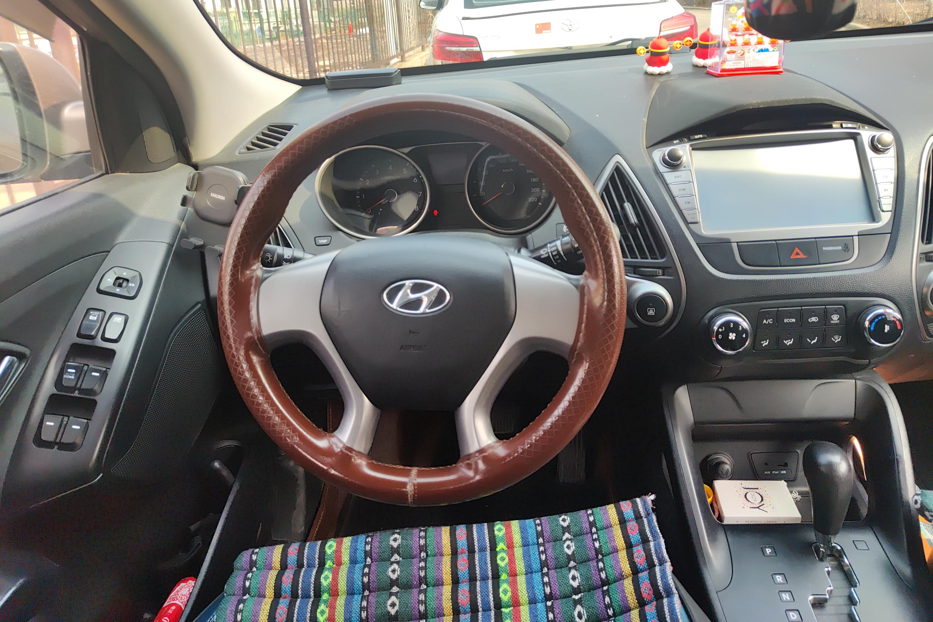 现代ix35 2015款 2.0L 自动 前驱 GL舒适型 (国Ⅳ) 
