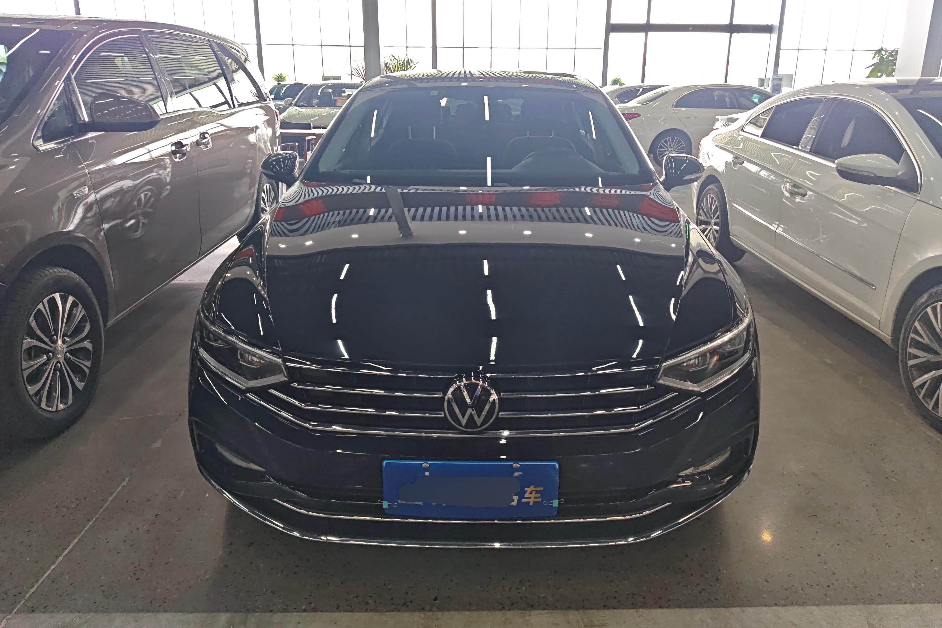 【南宁二手大众迈腾】大众迈腾 2021款 2.0T 自动 汽油 330TSI-30周年纪念型