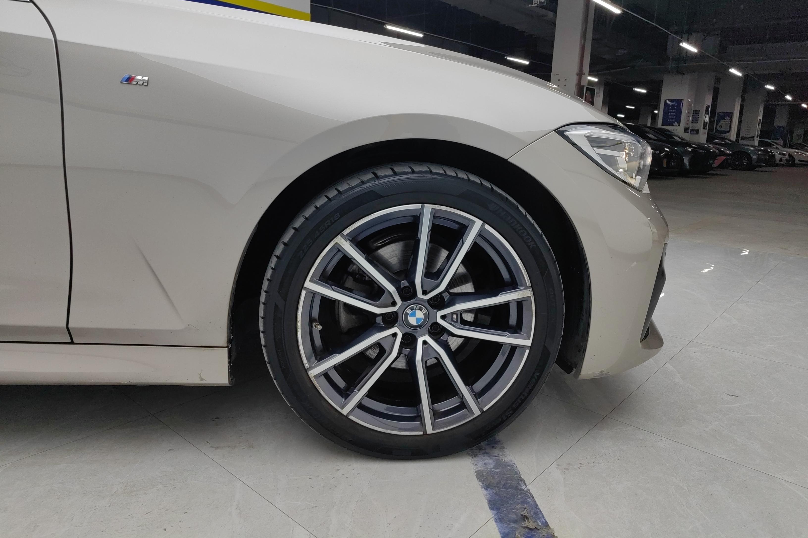 宝马3系 325Li 2022款 2.0T 自动 汽油 M运动套装 (国Ⅵ) 