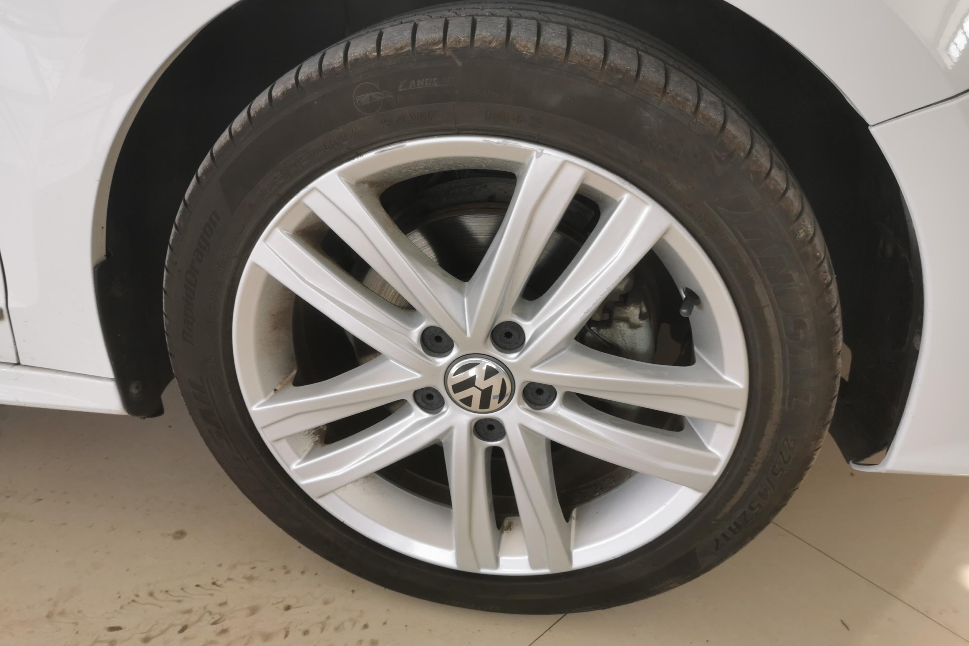 大众速腾 2018款 1.4T 自动 280TSI豪华型 (国Ⅴ) 