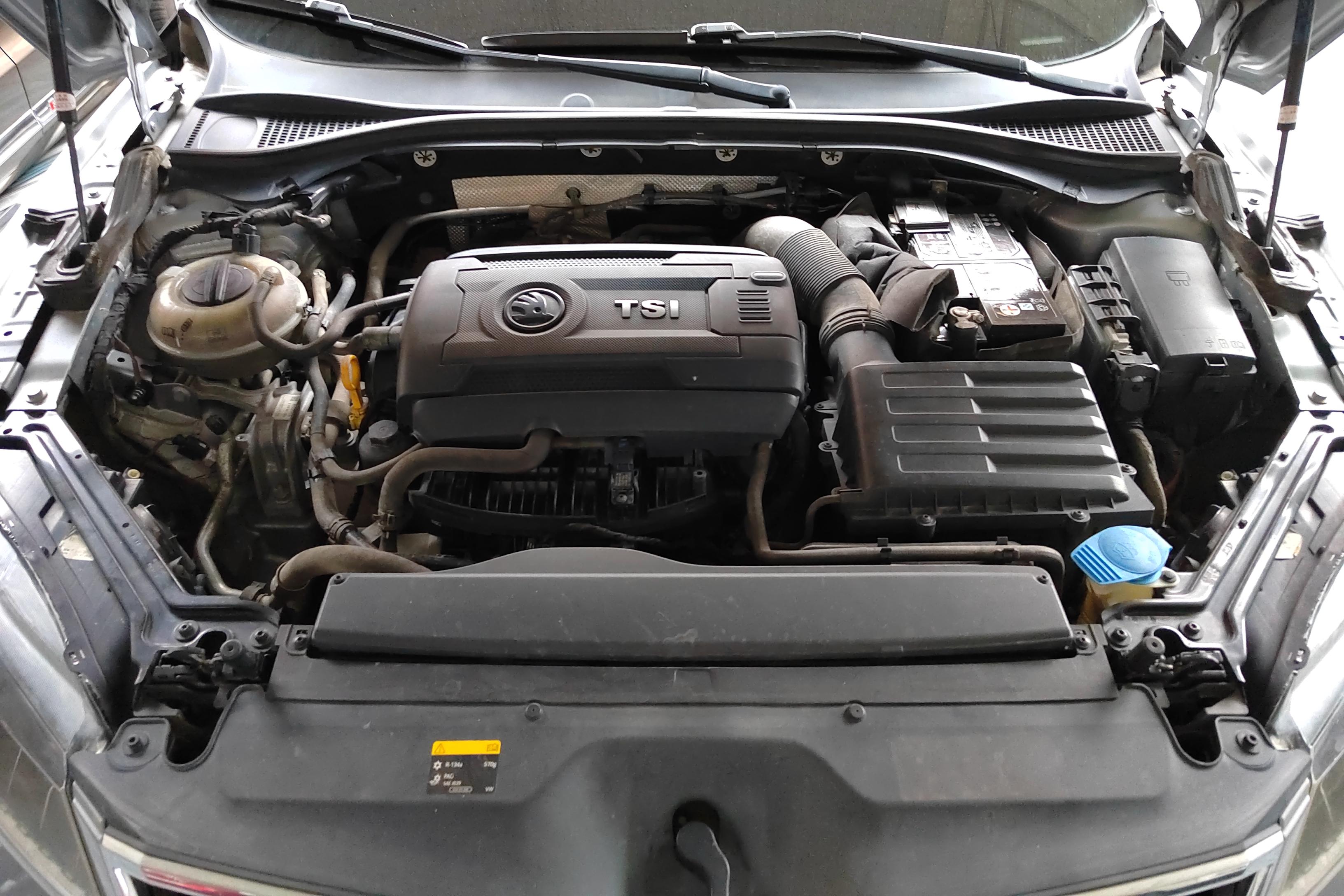 斯柯达速派 2018款 1.8T 自动 330TSI舒适版 (国Ⅴ) 
