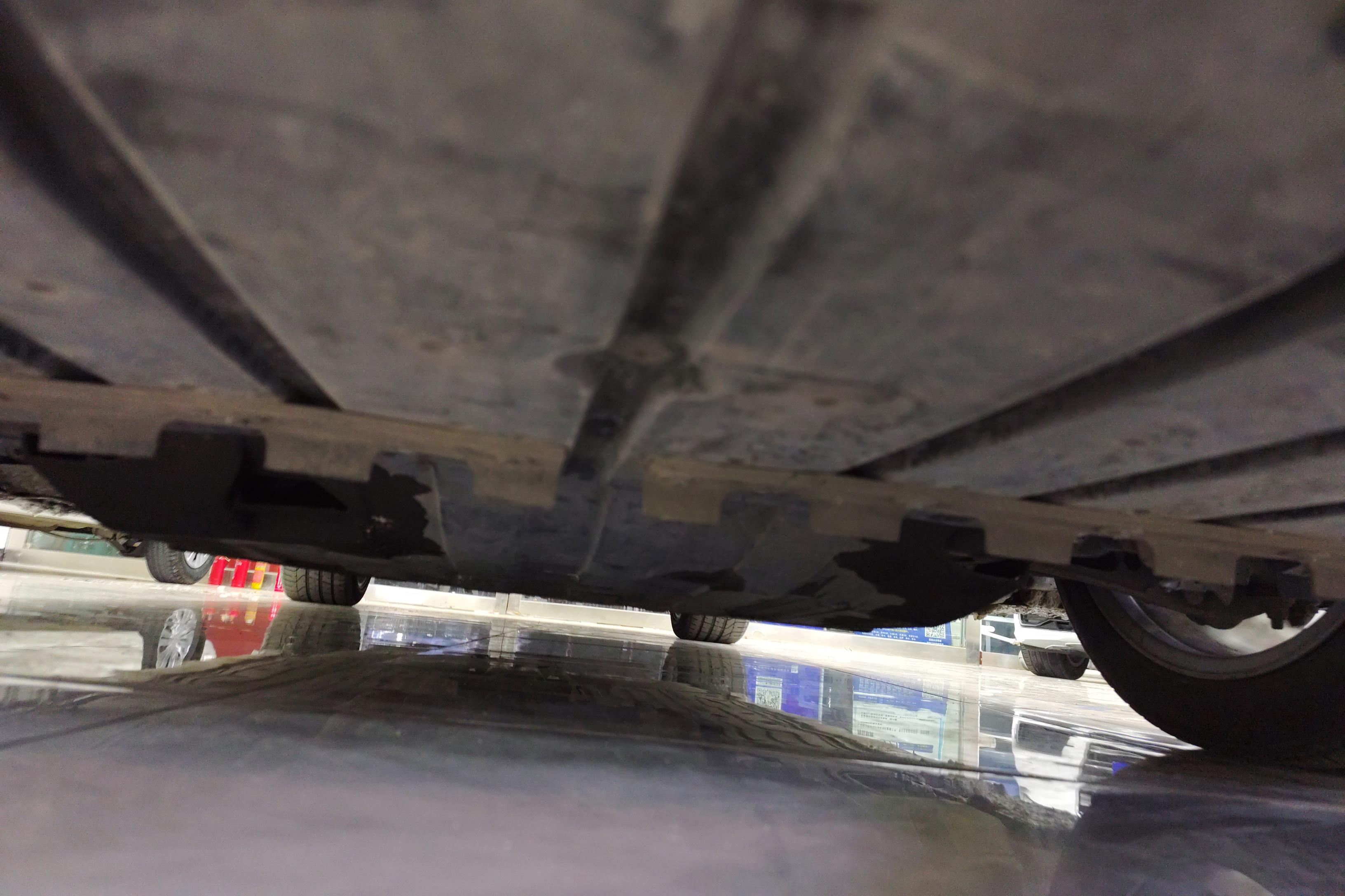 捷豹XJ L [进口] 2014款 3.0T 自动 汽油 全景商务版 (欧Ⅳ) 