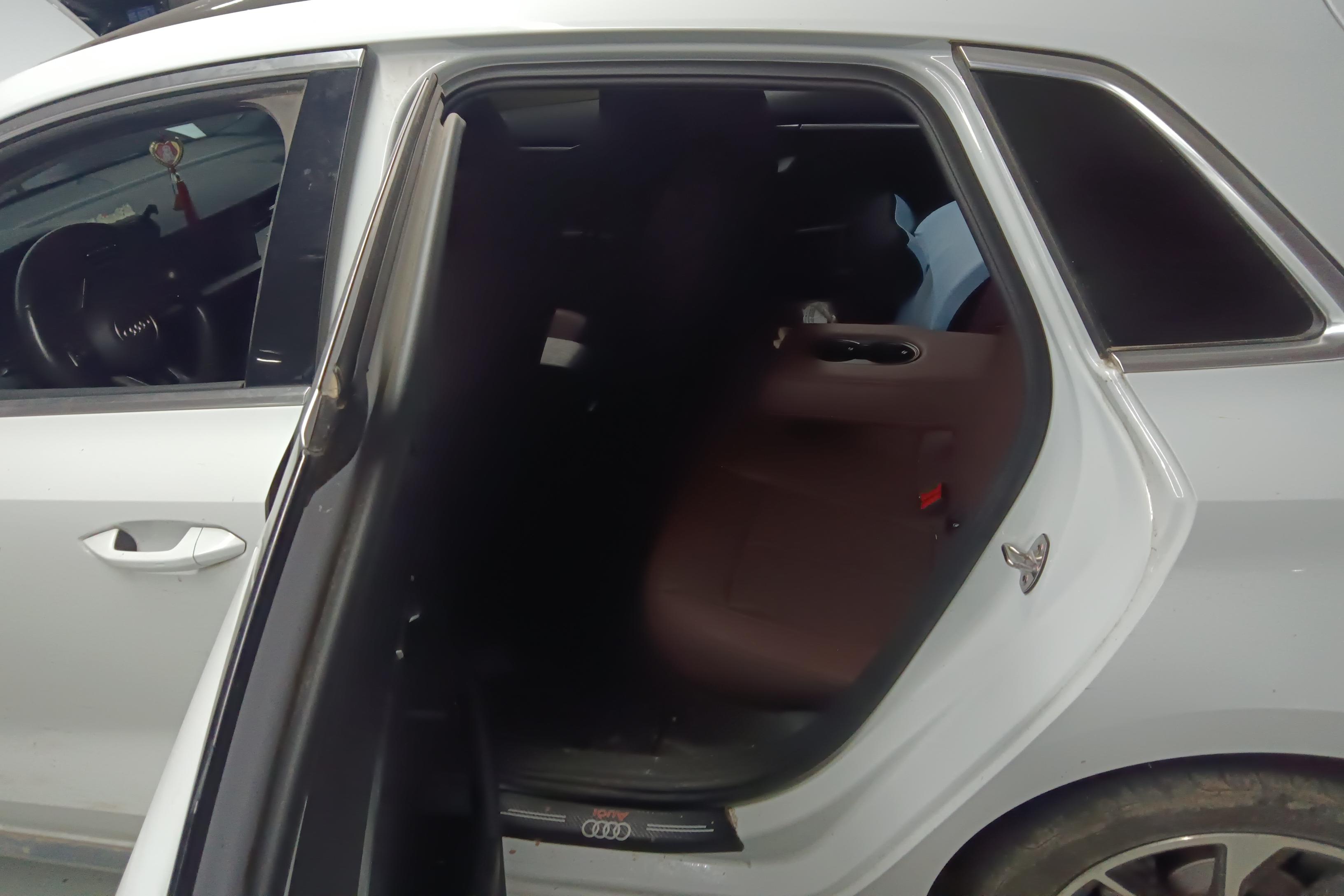 奥迪A3 35TFSI 2022款 1.4T 自动 汽油 进取运动型Sportback (国Ⅵ) 