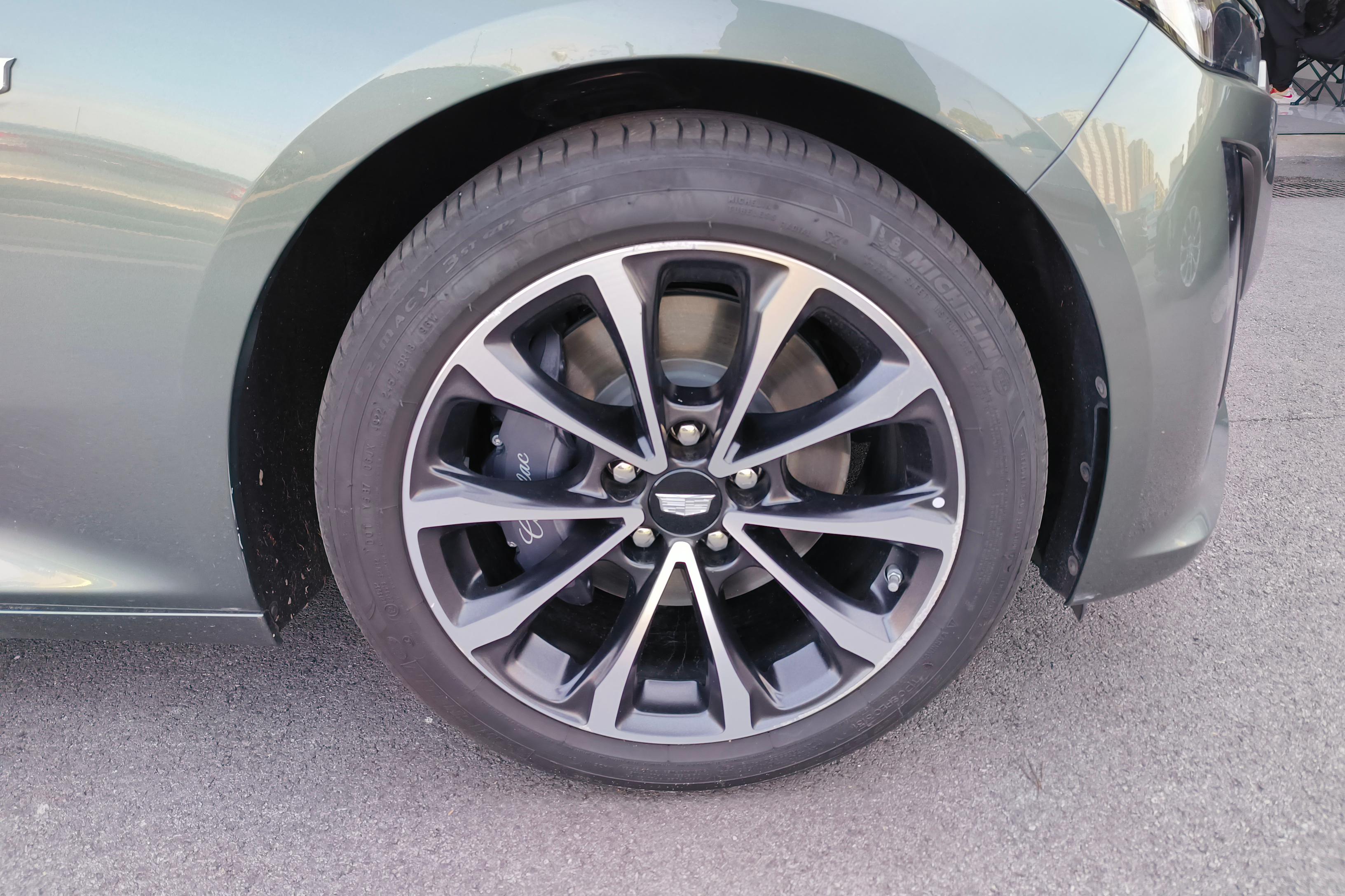 凯迪拉克CT5 2022款 2.0T 自动 28T铂金型 (国Ⅵ) 