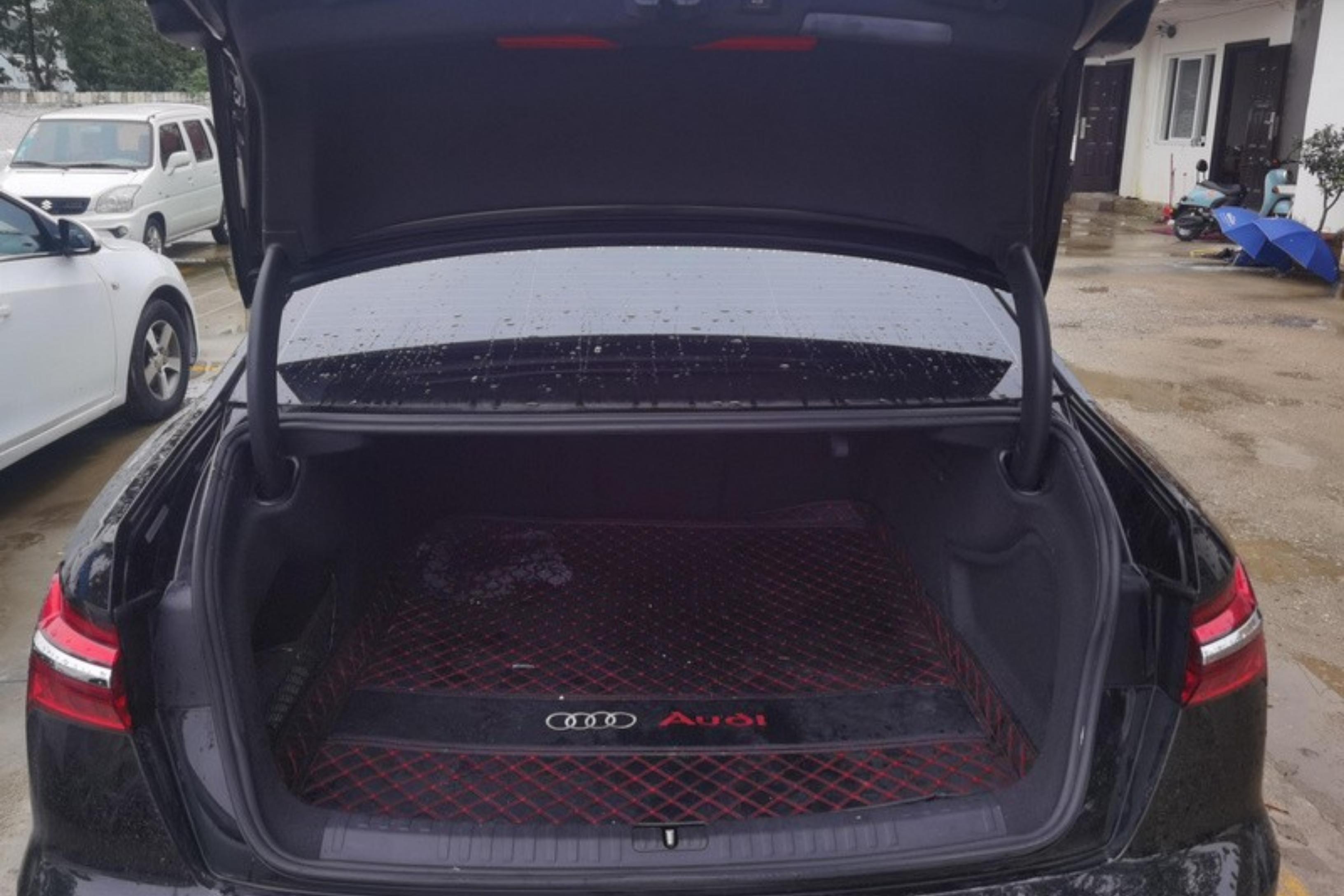奥迪A6L 45TFSI 2022款 2.0T 自动 尊享动感型 (国Ⅵ) 