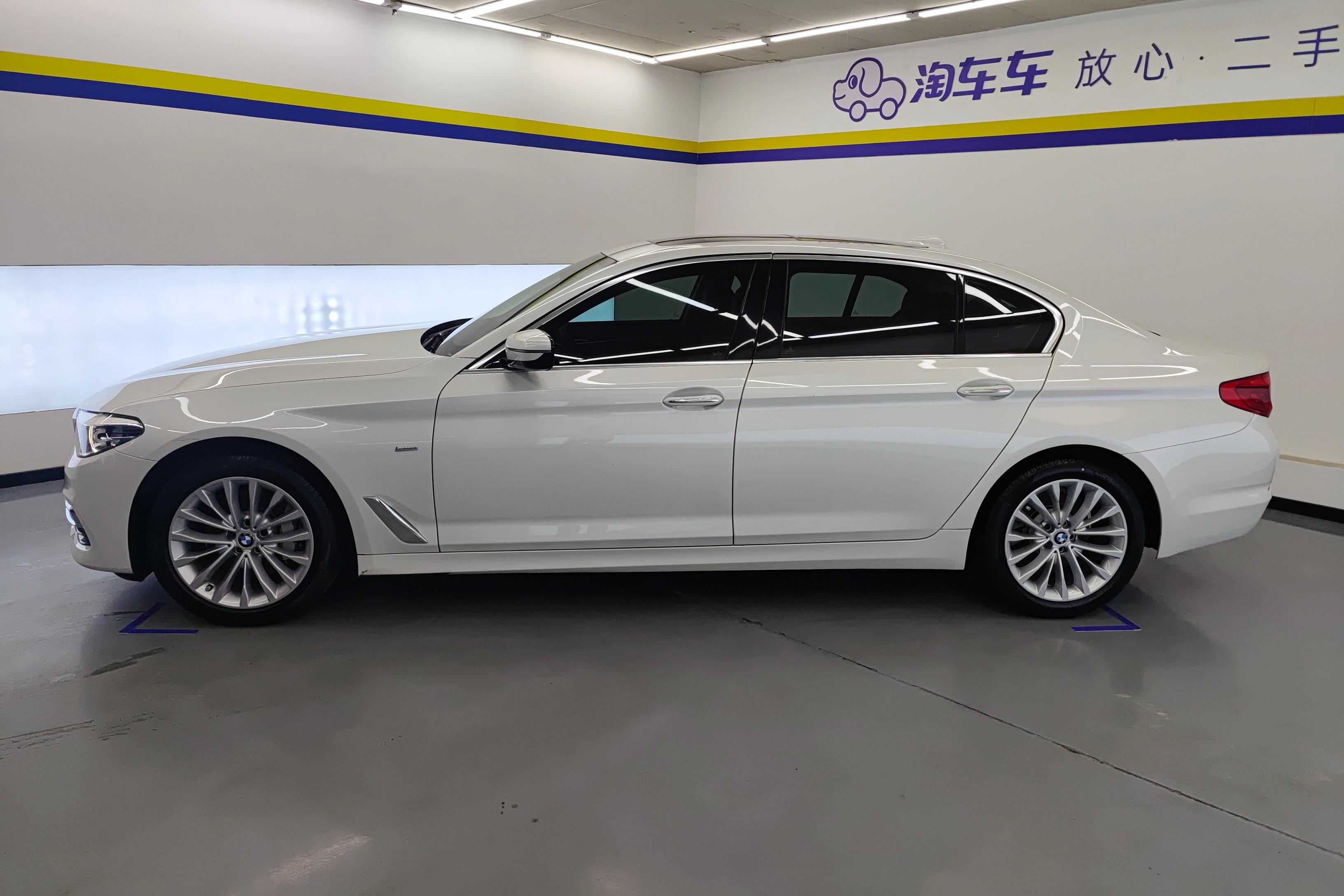 宝马5系 530Li 2018款 2.0T 自动 汽油 xDrive豪华套装改款 (国Ⅴ) 