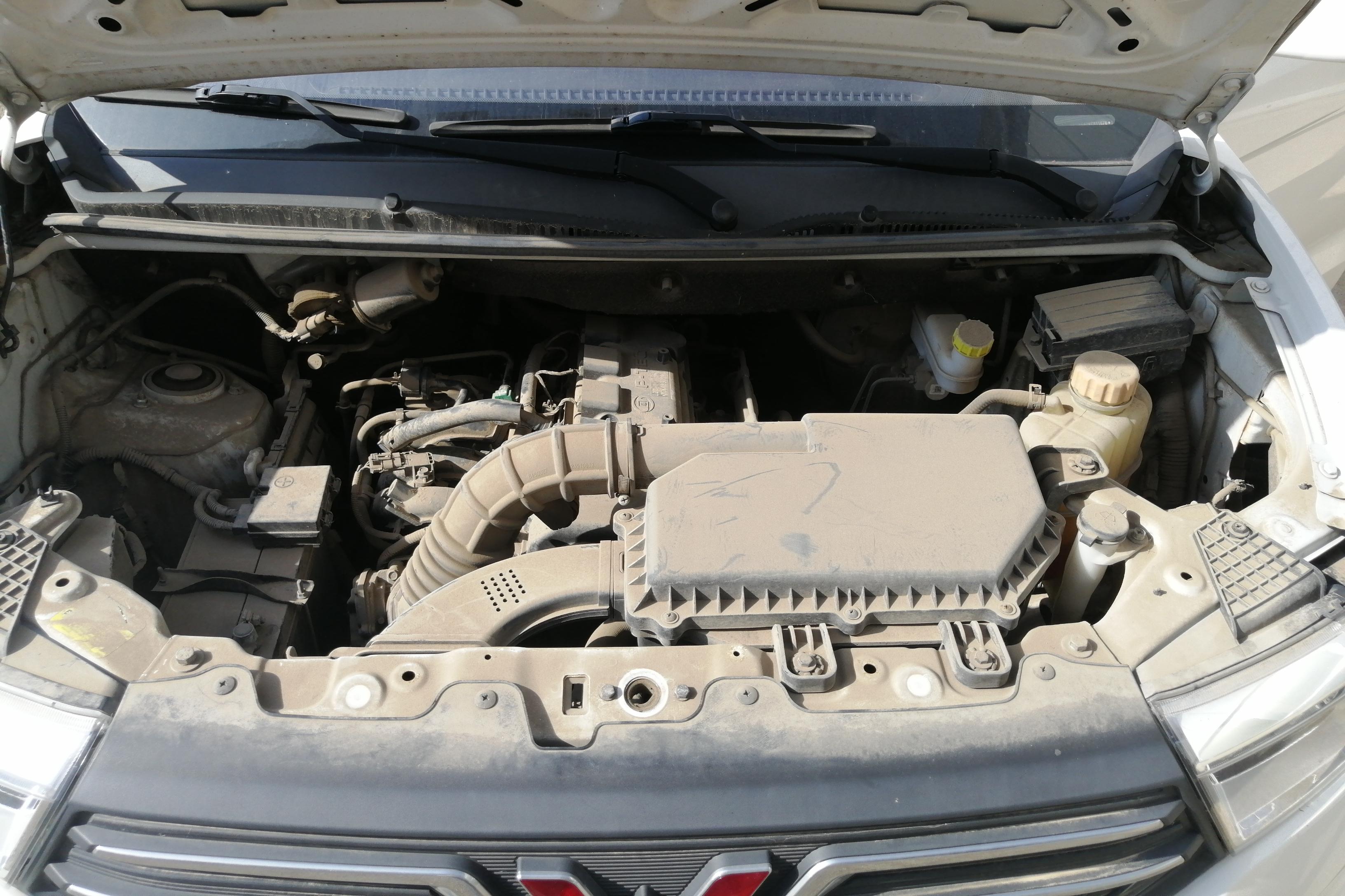 五菱宏光S3 2019款 1.5L 手动 后驱 标准型 (国Ⅵ) 