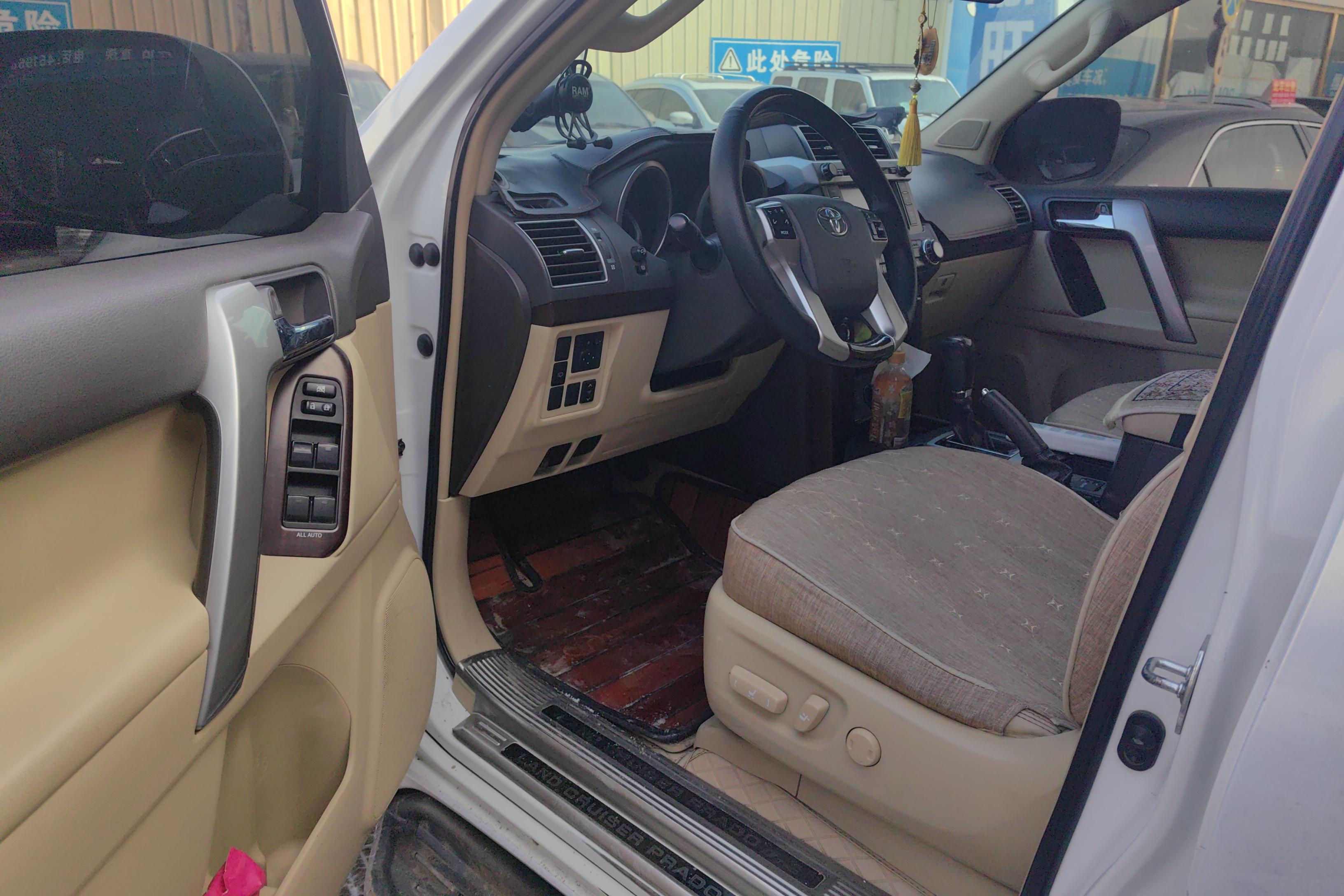 丰田普拉多 2014款 4.0L 自动 四驱 TX-L (国Ⅳ) 