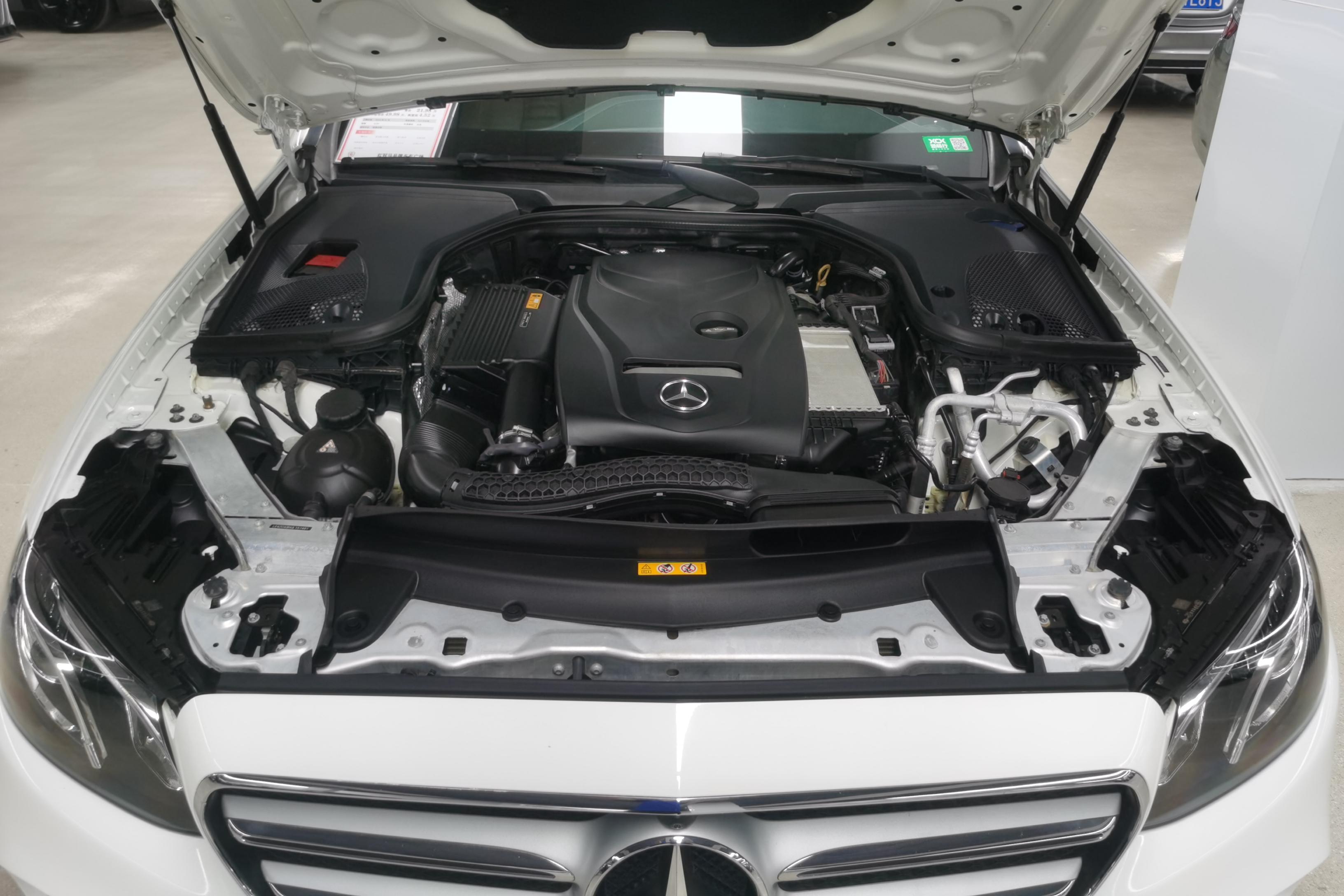 奔驰E级 E300L 2018款 2.0T 自动 汽油 运动豪华型 (国Ⅴ) 