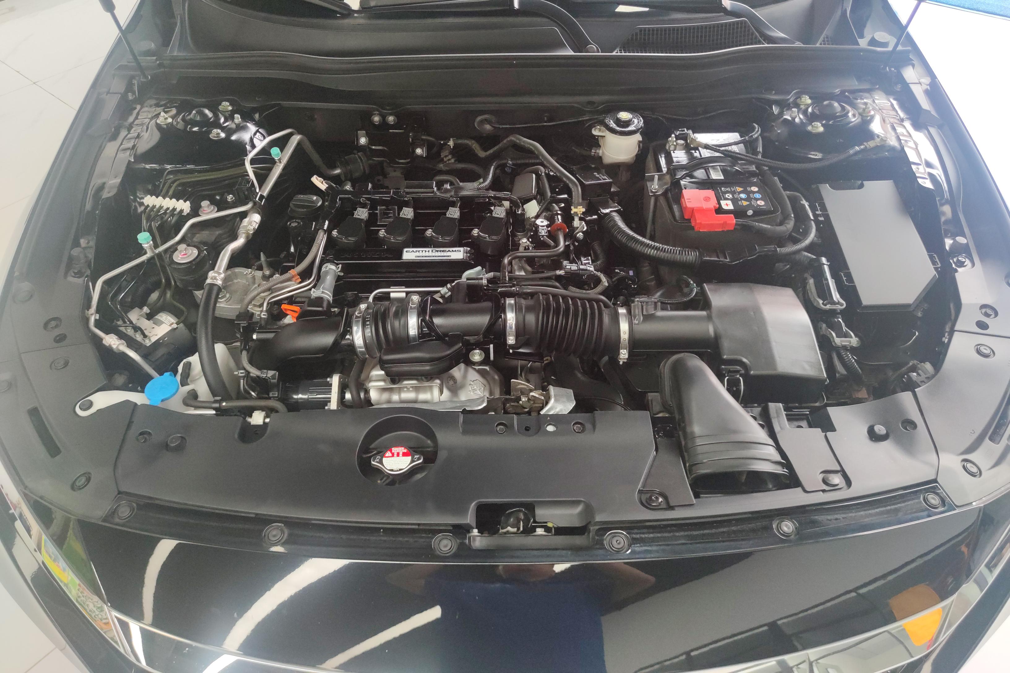 本田雅阁 2022款 1.5T 自动 260TURBO豪华版 (国Ⅵ) 