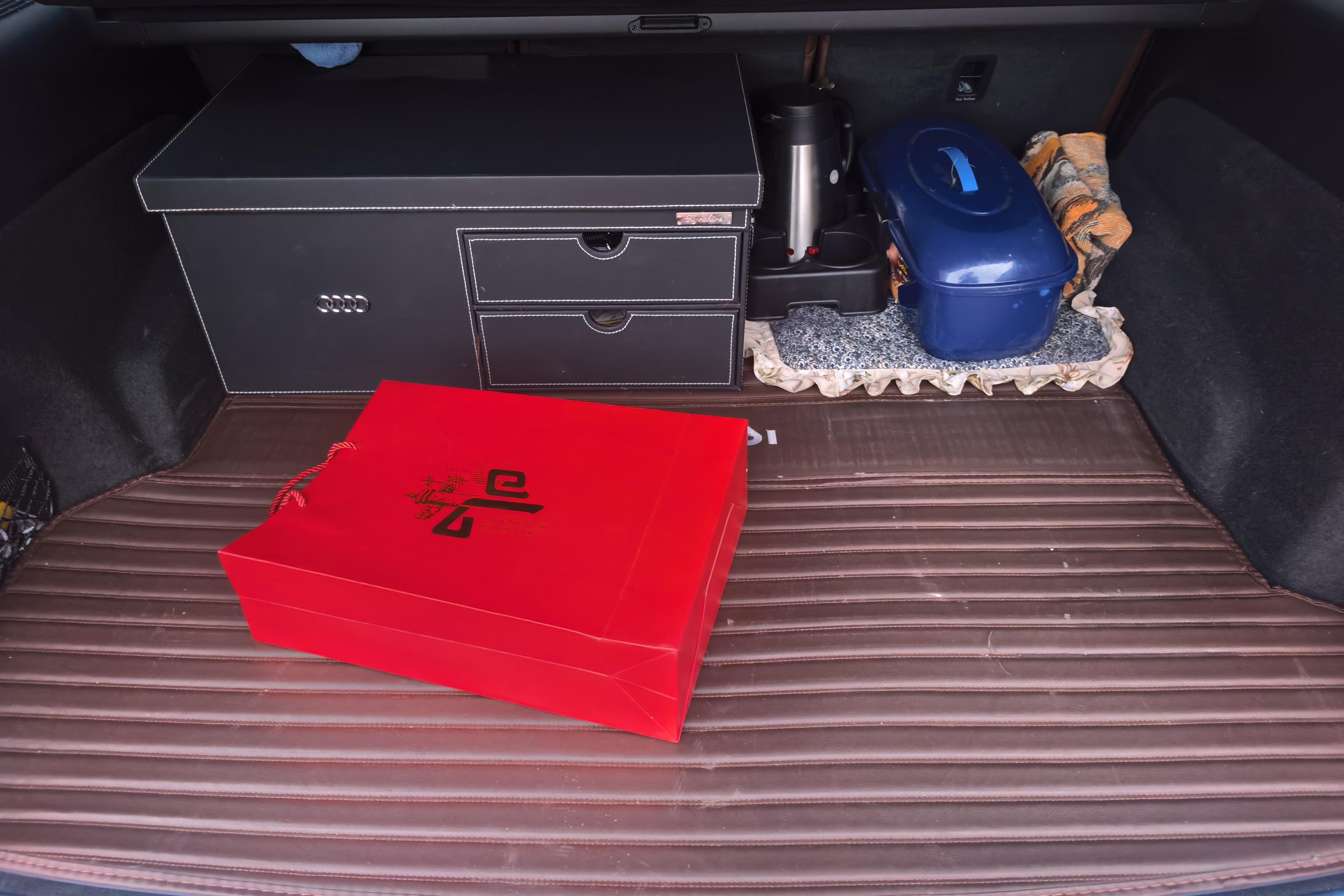 奥迪Q7 45 [进口] 2019款 2.0T 自动 舒适型 