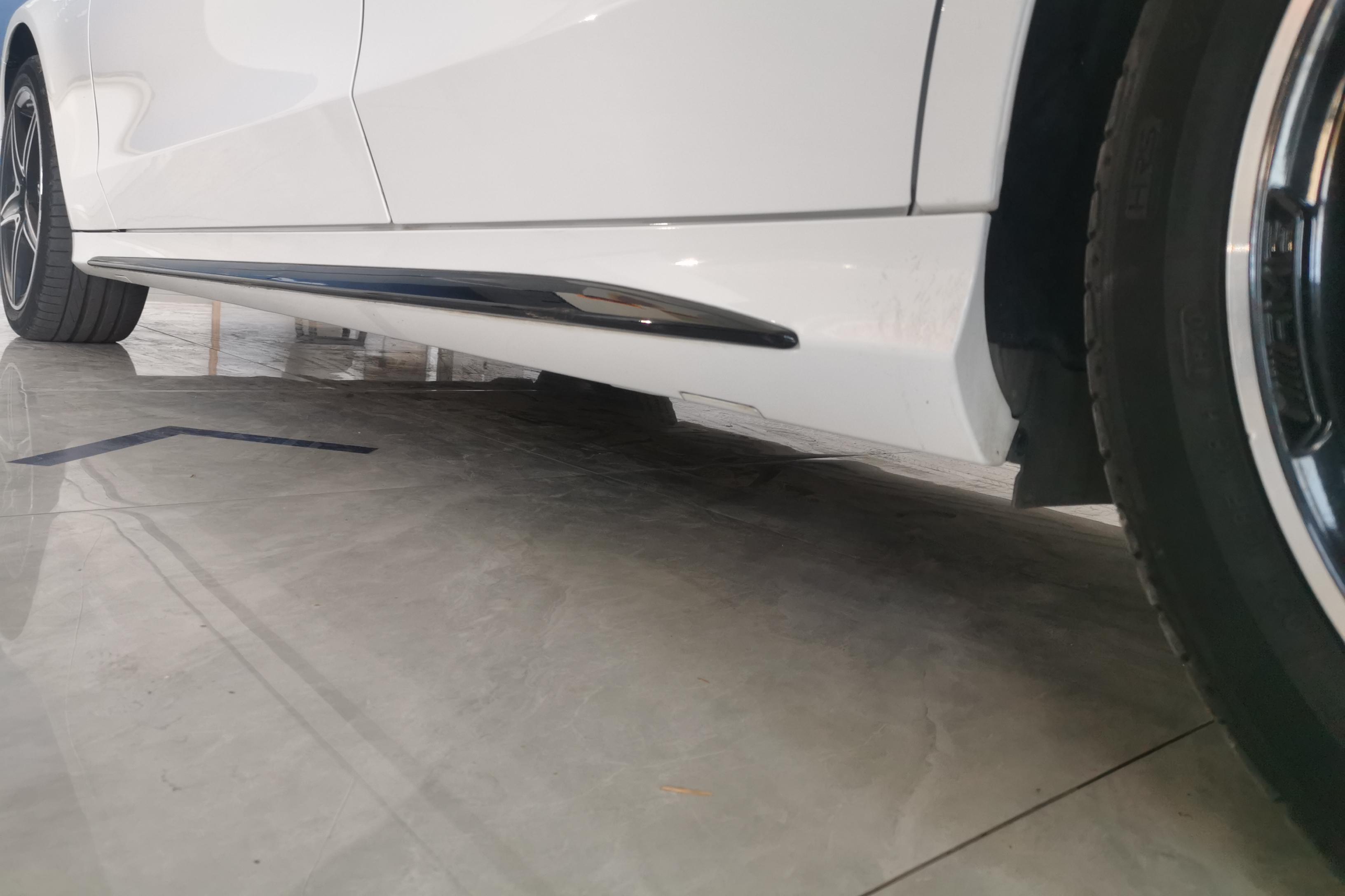 奔驰C级 C260 2020款 1.5T 自动 运动版改款 (国Ⅵ) 