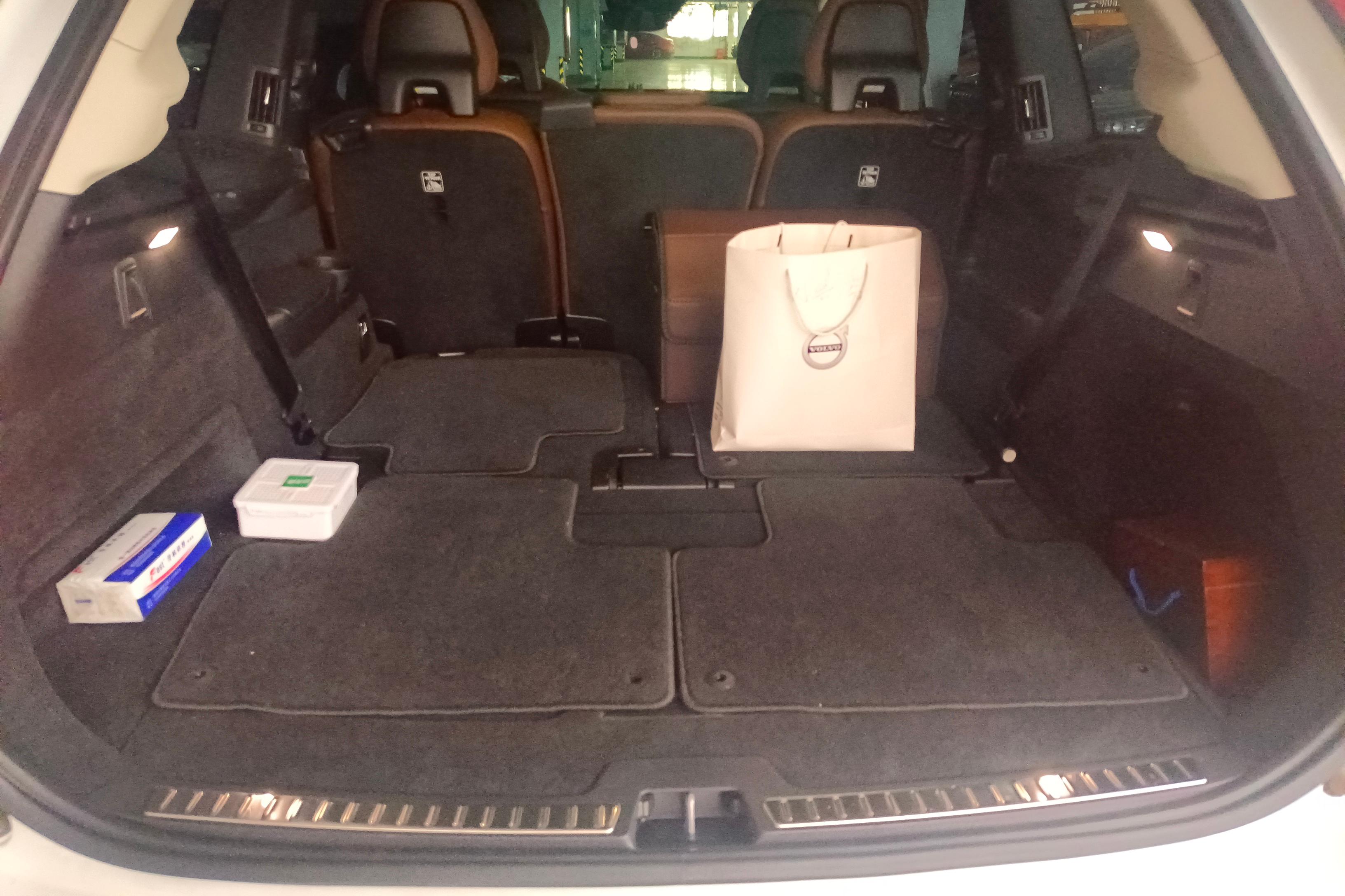 沃尔沃XC90 T5 [进口] 2020款 2.0T 自动 四驱 汽油 智行豪华版 