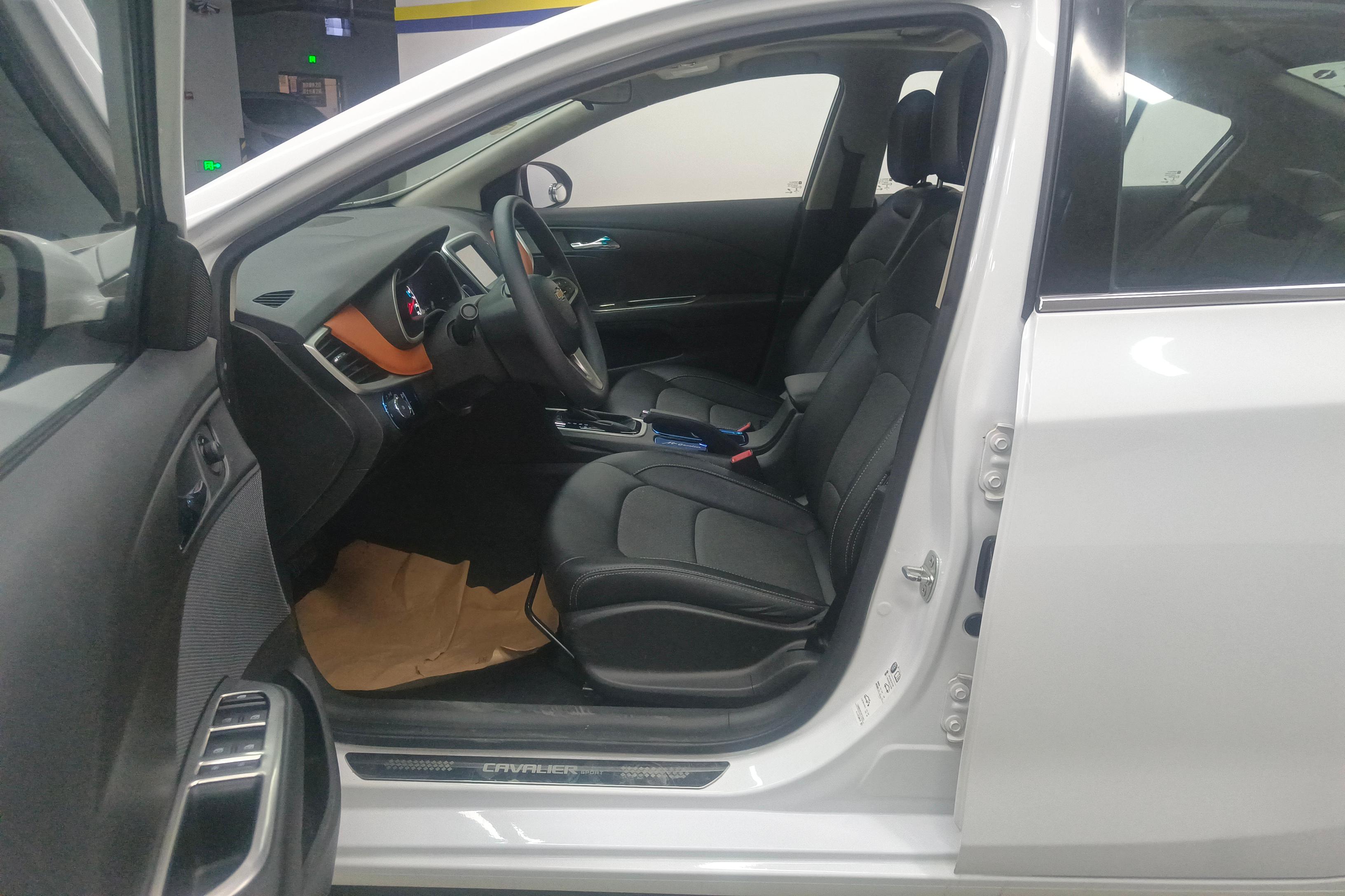 雪佛兰科沃兹 2018款 1.5L 自动 320欣悦版 (国Ⅴ) 