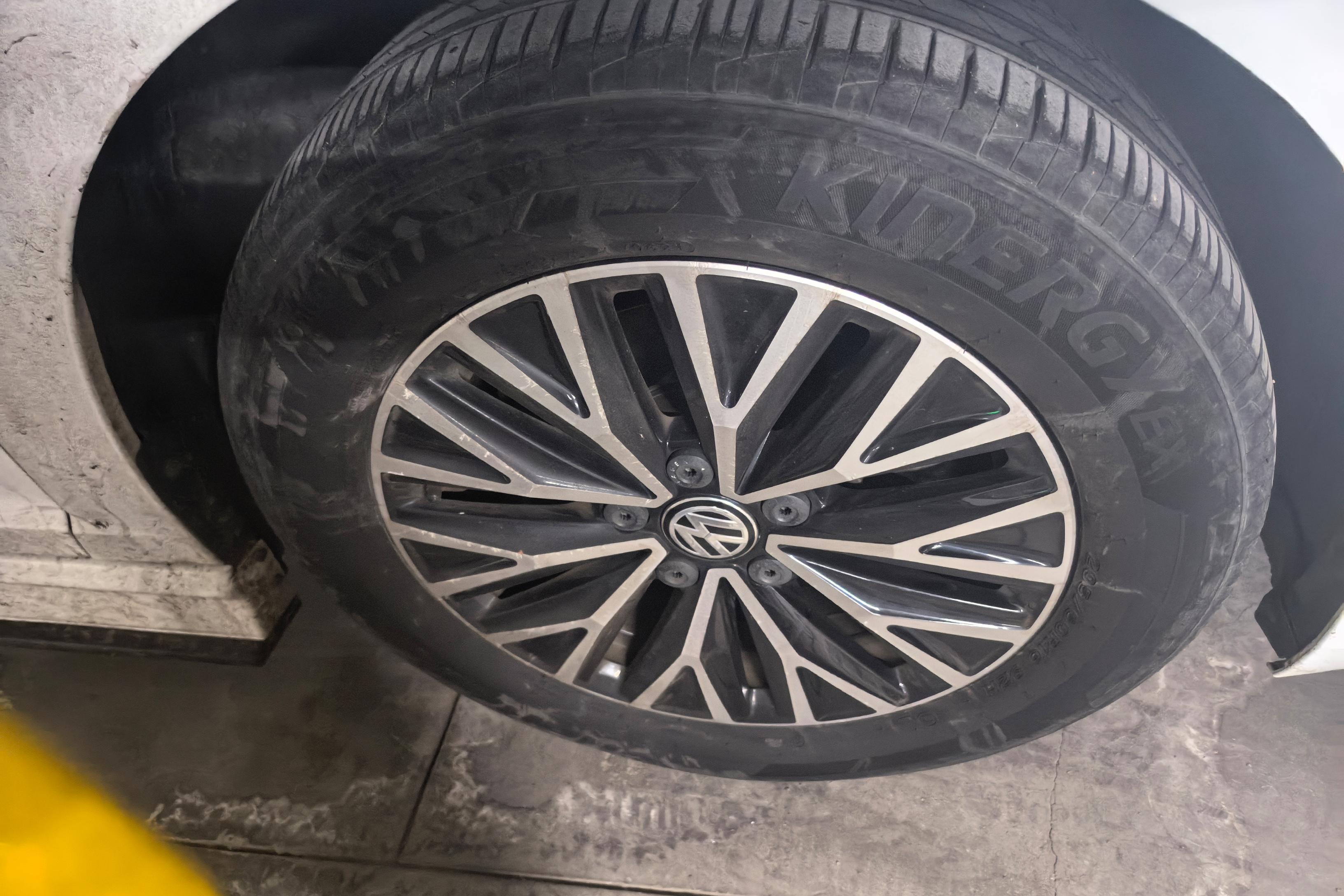 大众速腾 2021款 1.4T 自动 280TSI超越版 (国Ⅵ) 