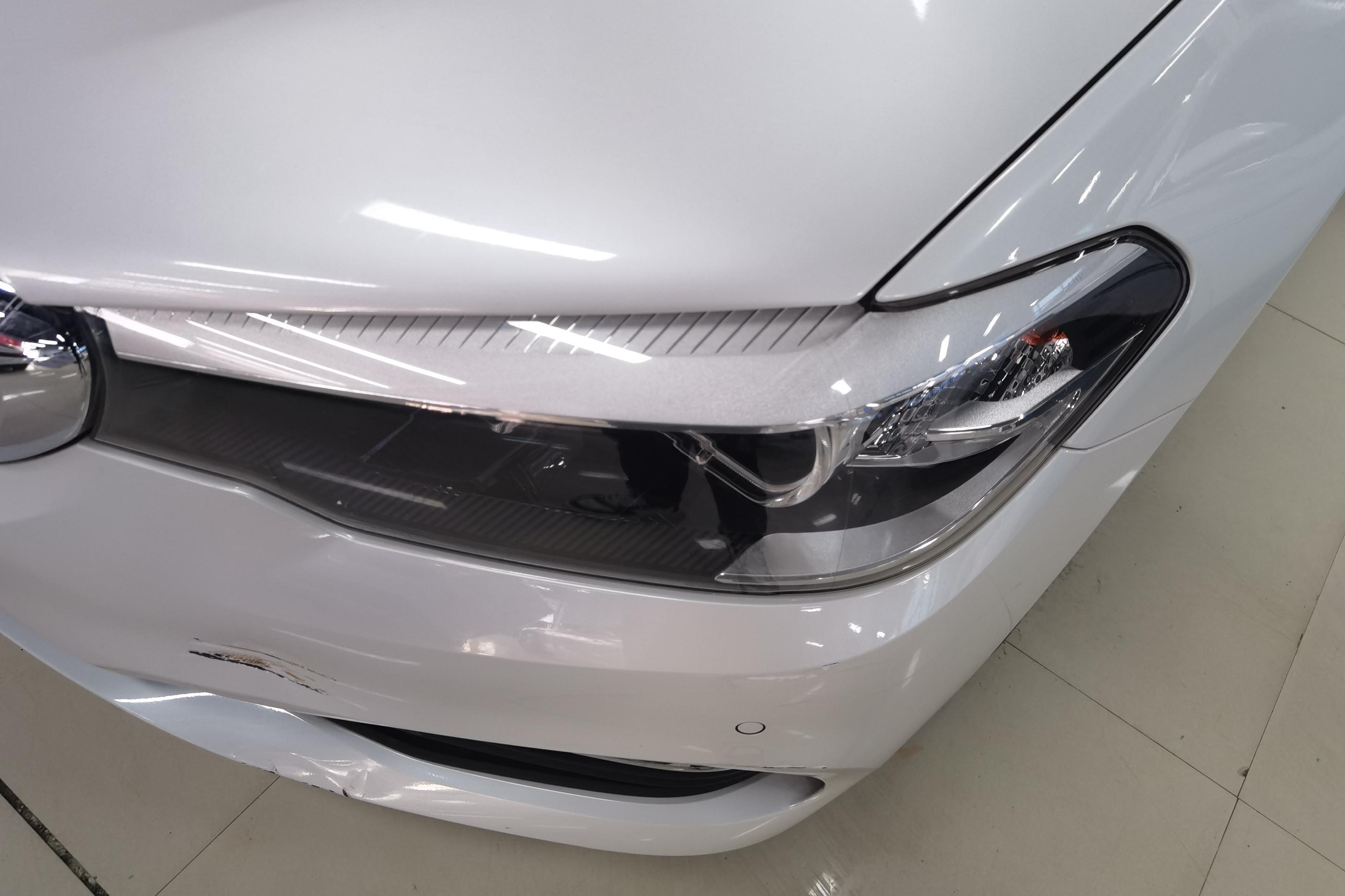 宝马5系 528Li 2018款 2.0T 自动 汽油 上市特别版 (国Ⅴ) 