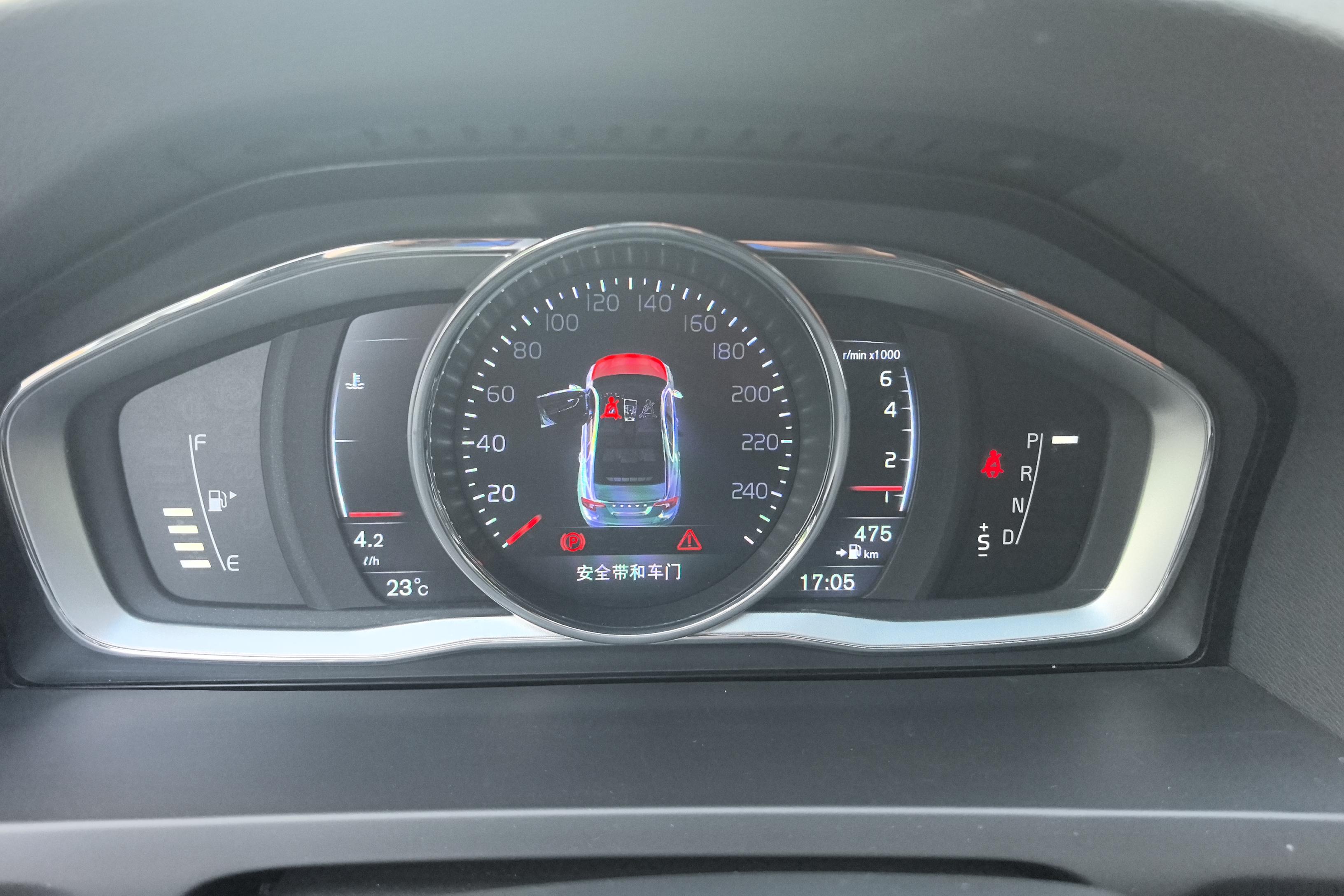 沃尔沃S60L T4 2016款 2.0T 自动 智远版 (国Ⅴ) 