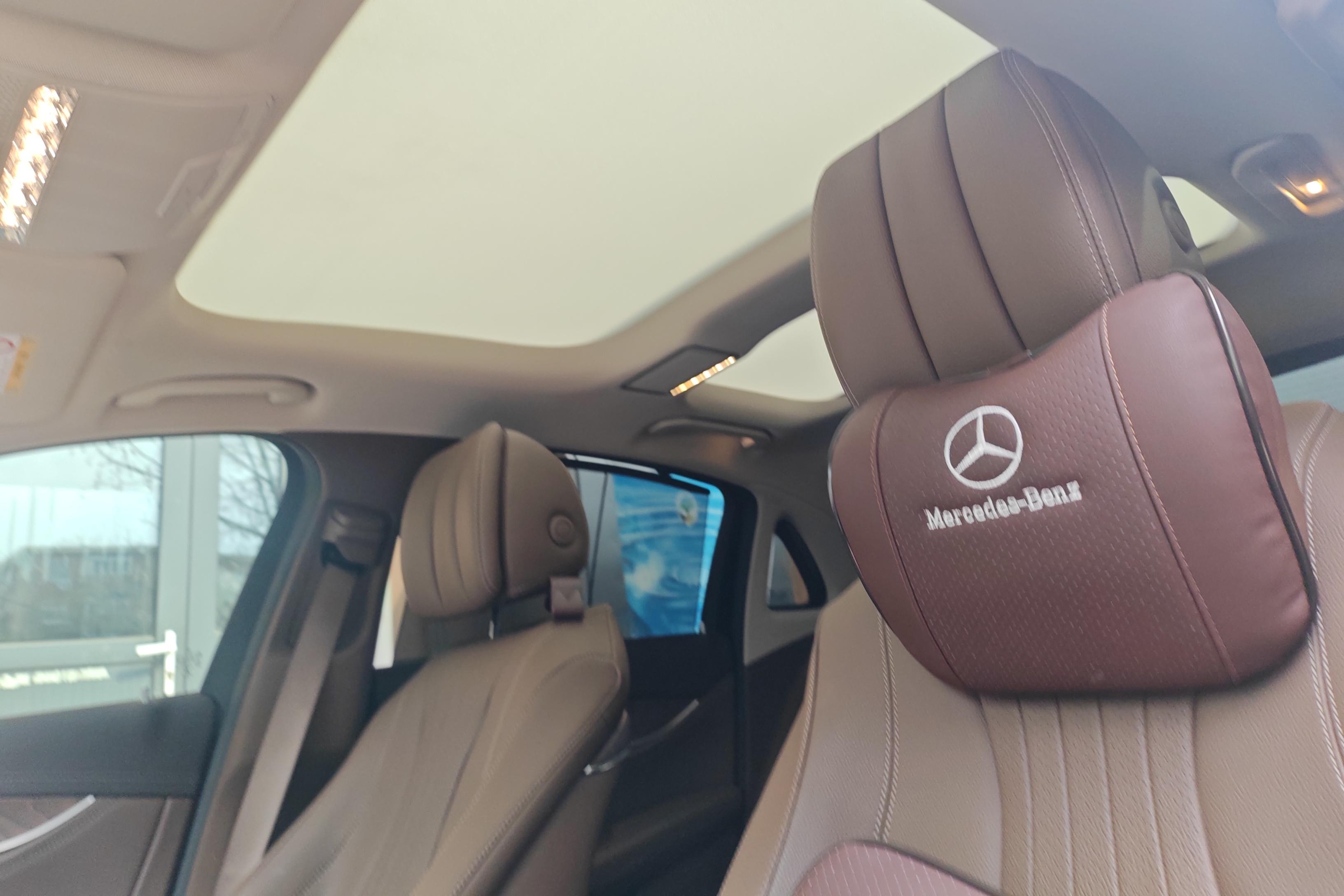 奔驰E级 E300L 2019款 2.0T 自动 汽油 豪华型 (国Ⅴ) 