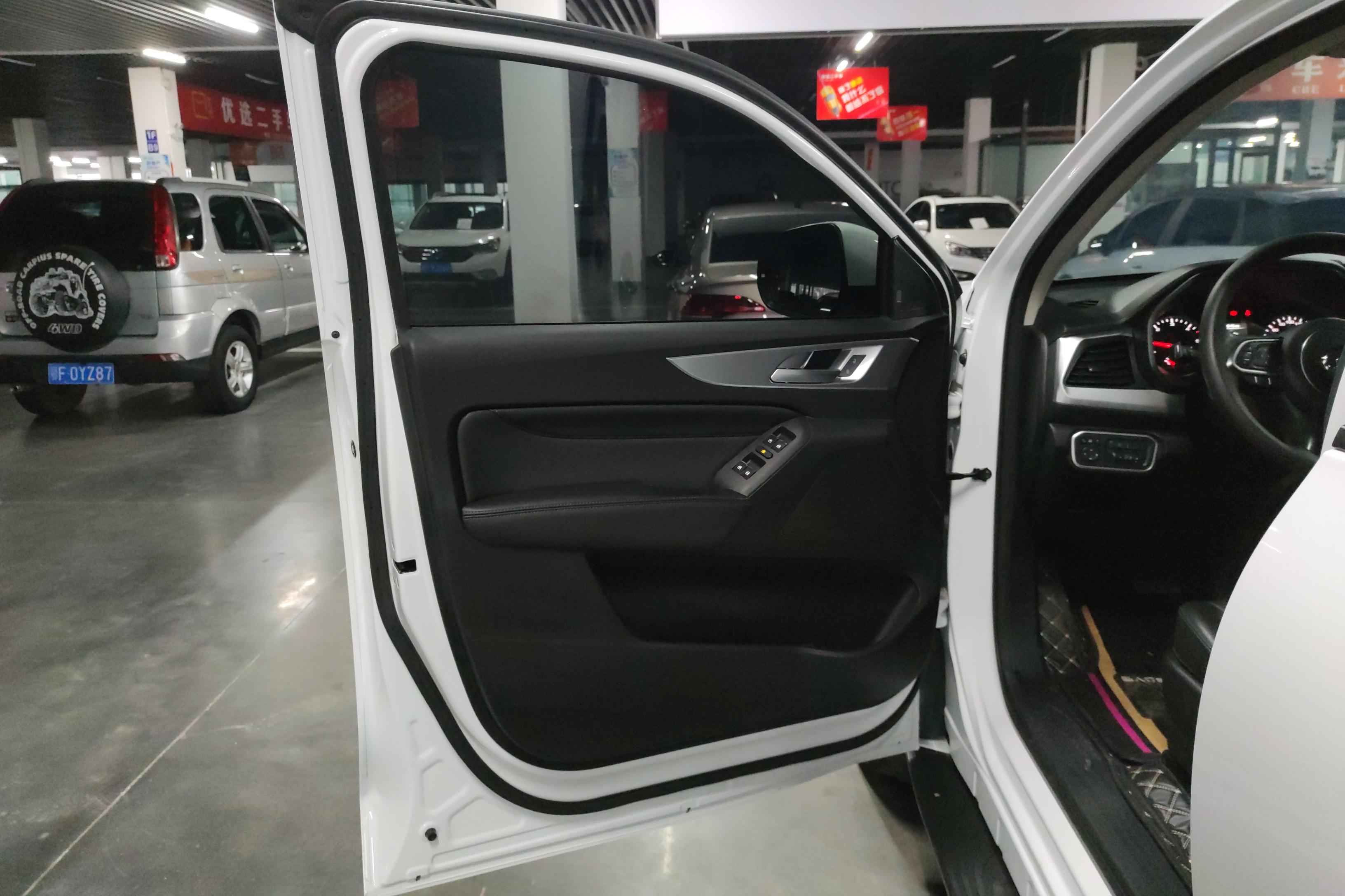 长城炮 商用版 2021款 2.0T 自动 精英型长箱 (国Ⅵ) 