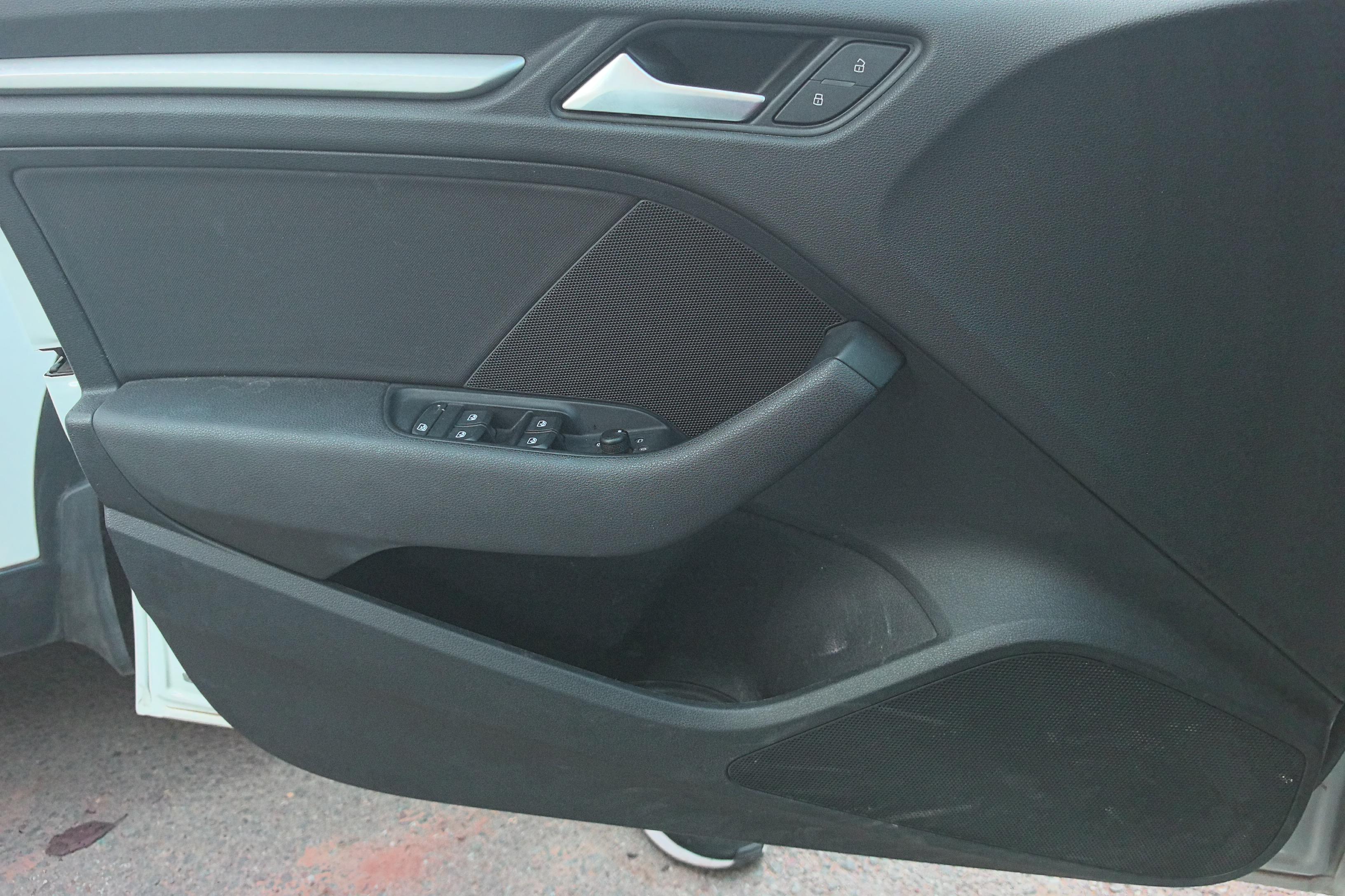 奥迪A3 35TFSI 2020款 1.4T 自动 汽油 改款进取型Sportback (国Ⅵ) 