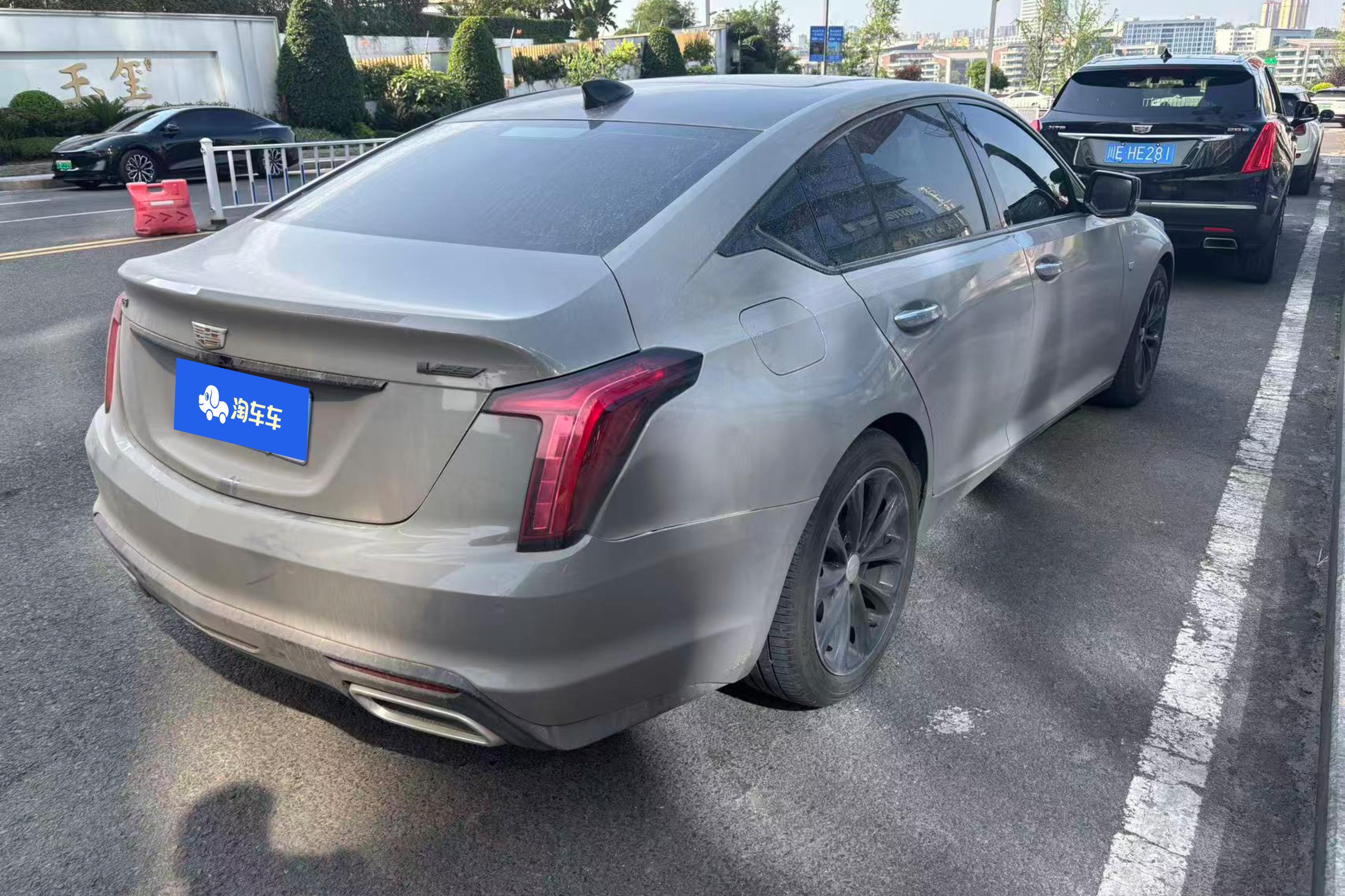 凯迪拉克CT5 2021款 2.0T 自动 28T风尚型 (国Ⅵ) 