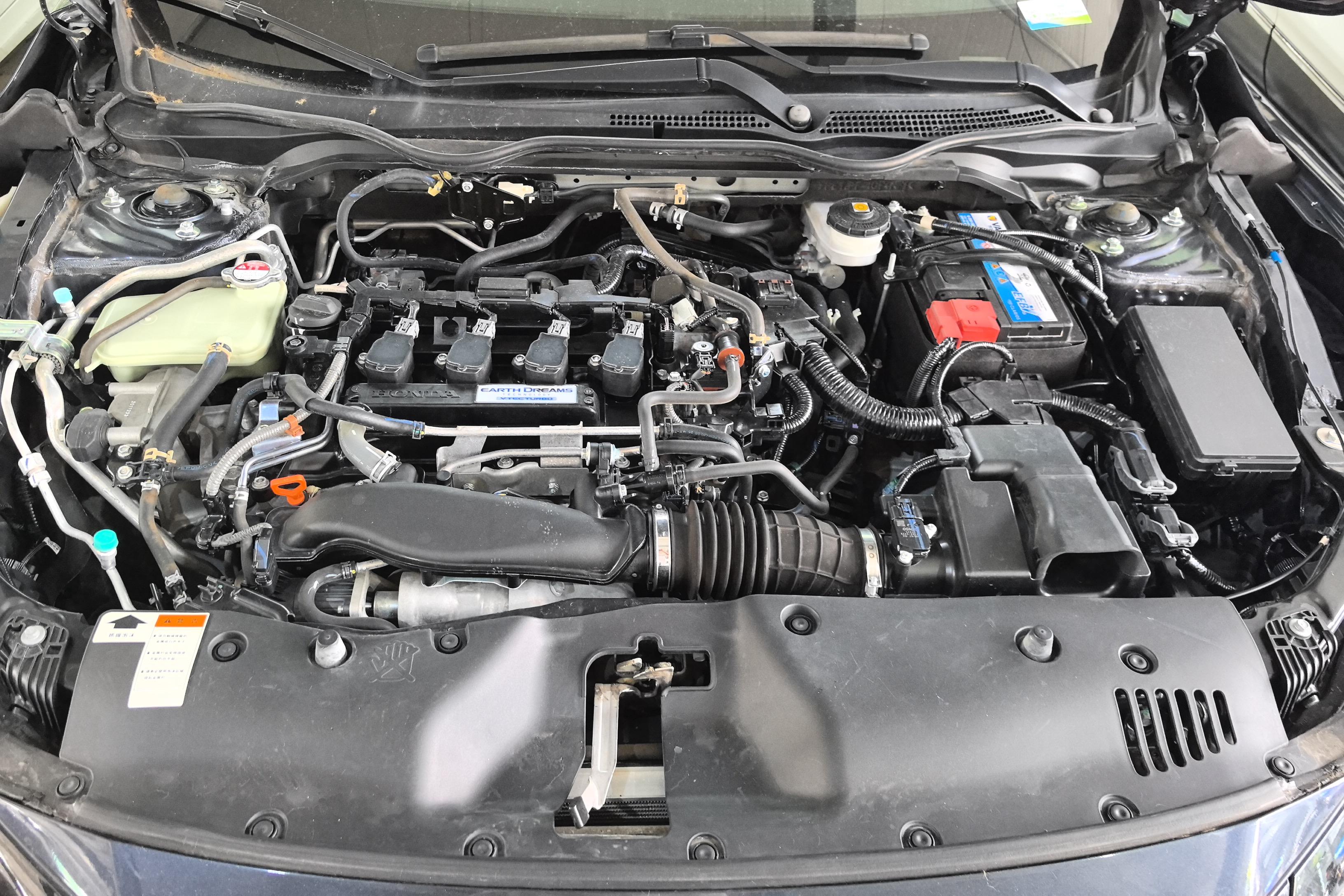 本田思域 2019款 1.5T 自动 劲动版220TURBO (国Ⅵ) 
