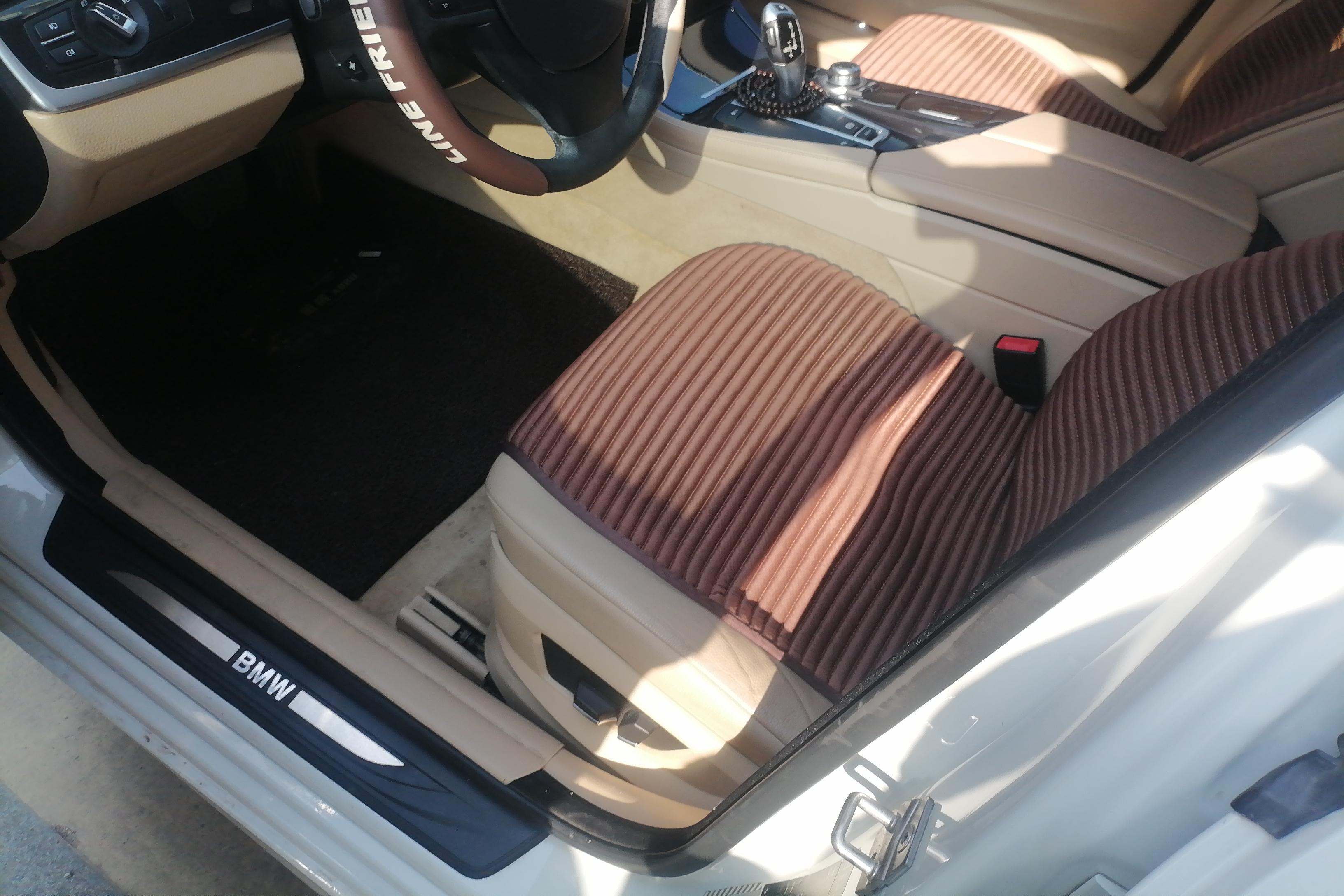 宝马5系 520Li 2012款 2.5L 自动 汽油 典雅型 (国Ⅳ) 