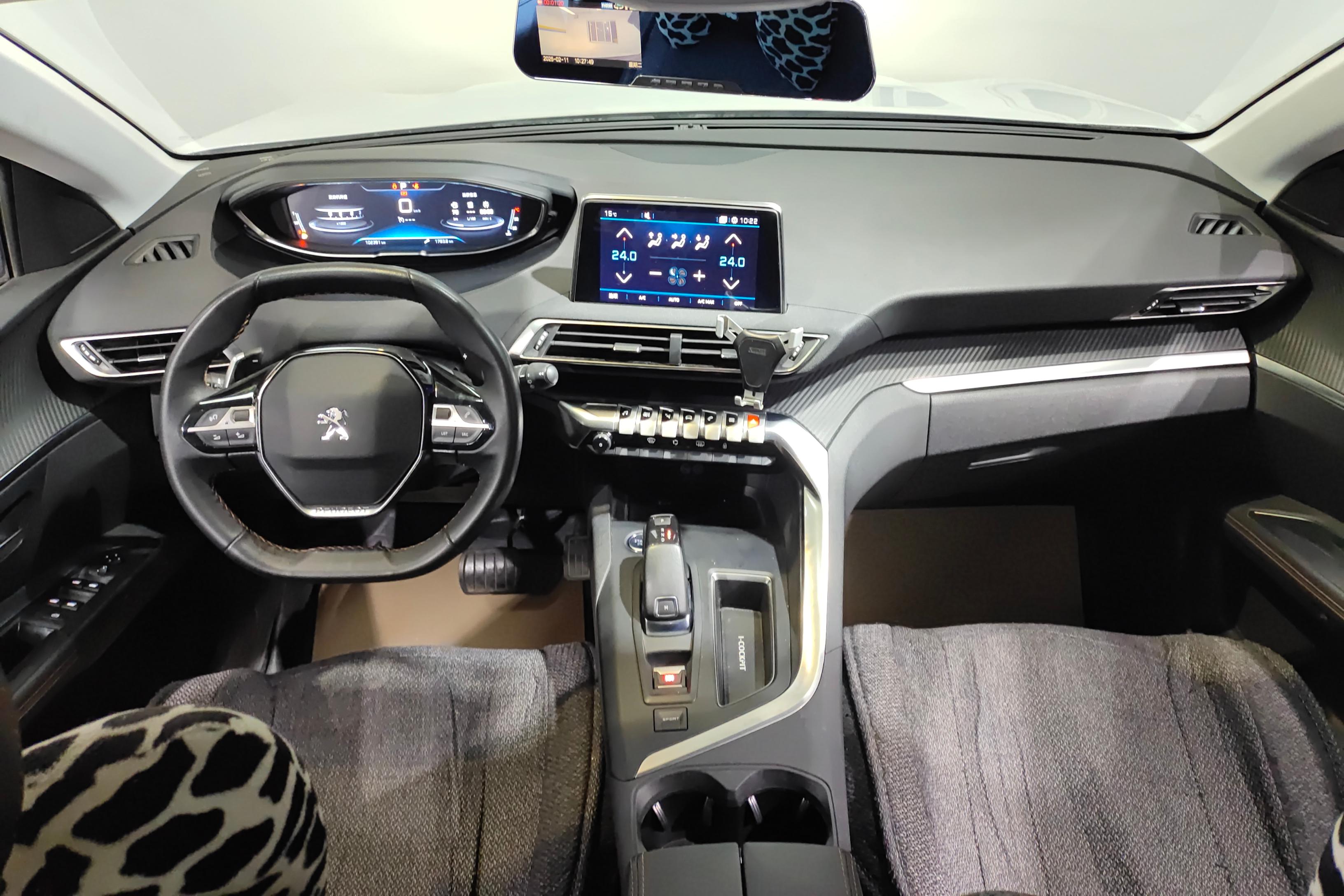 标致4008 2018款 1.6T 自动 350THP精英版 (国Ⅴ) 