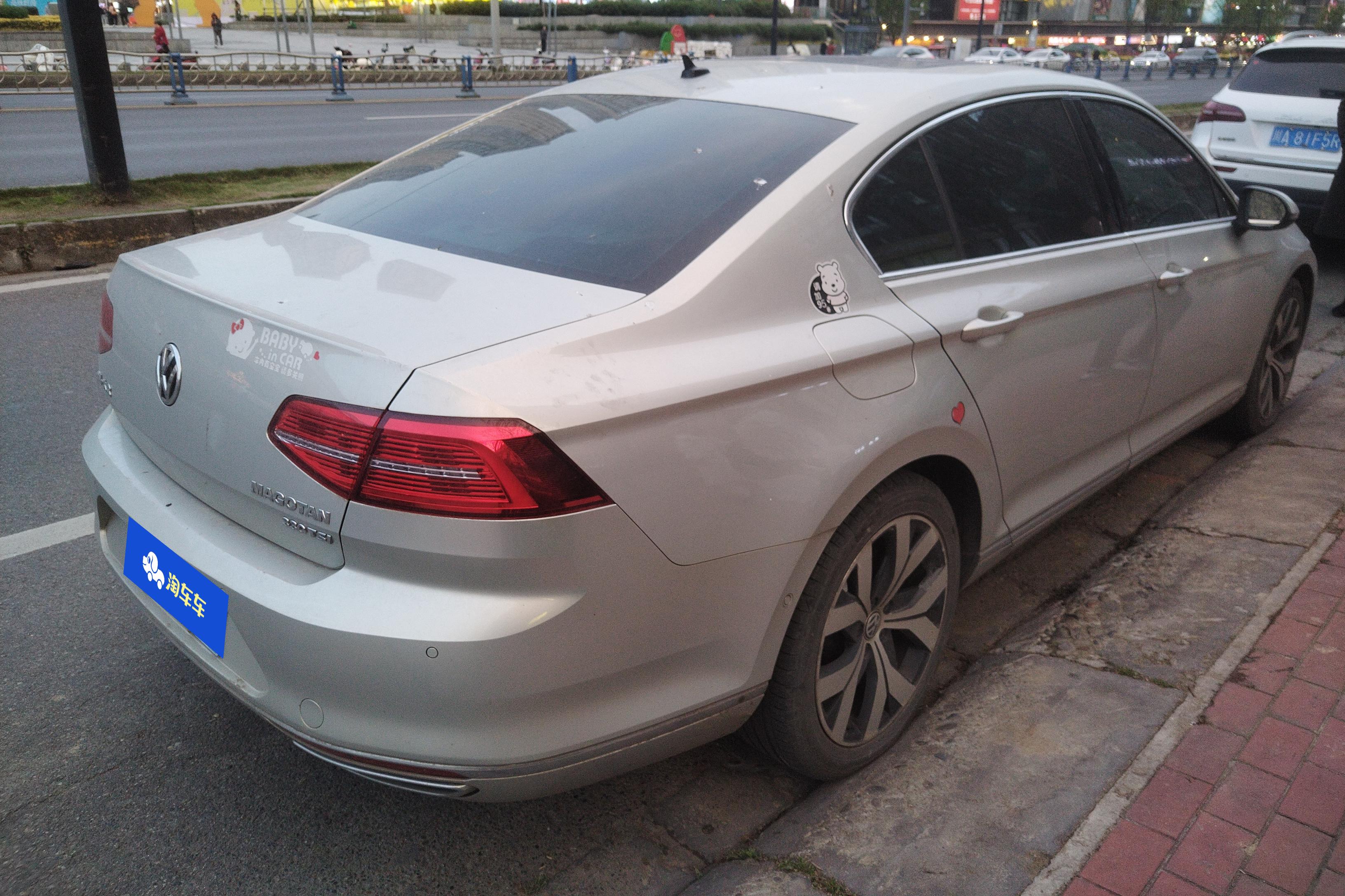 大众迈腾 2018款 1.8T 自动 汽油 330TSI尊贵型 (国Ⅴ) 