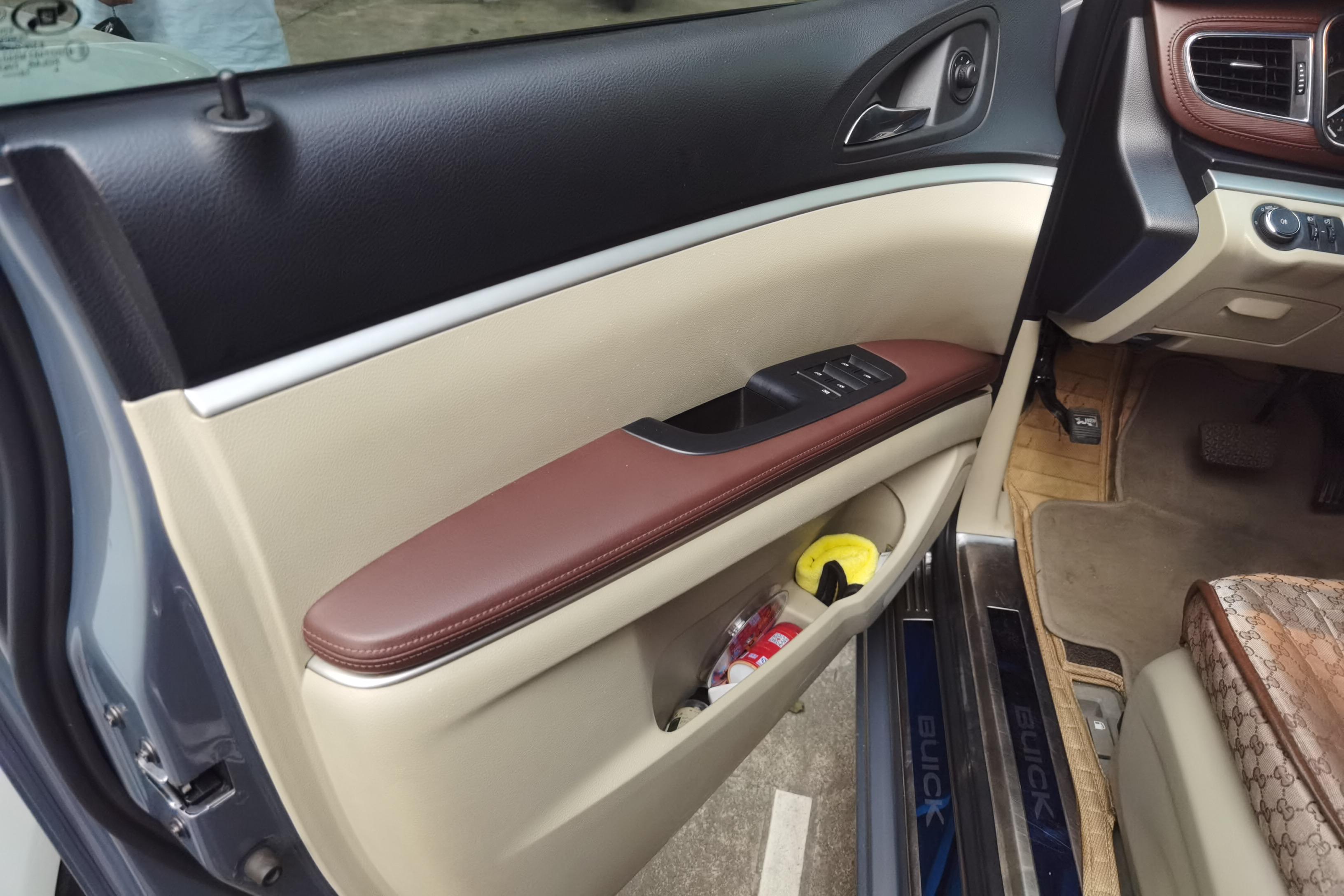 别克GL8 2018款 2.0T 自动 7座 28T豪华型 (国Ⅵ) 