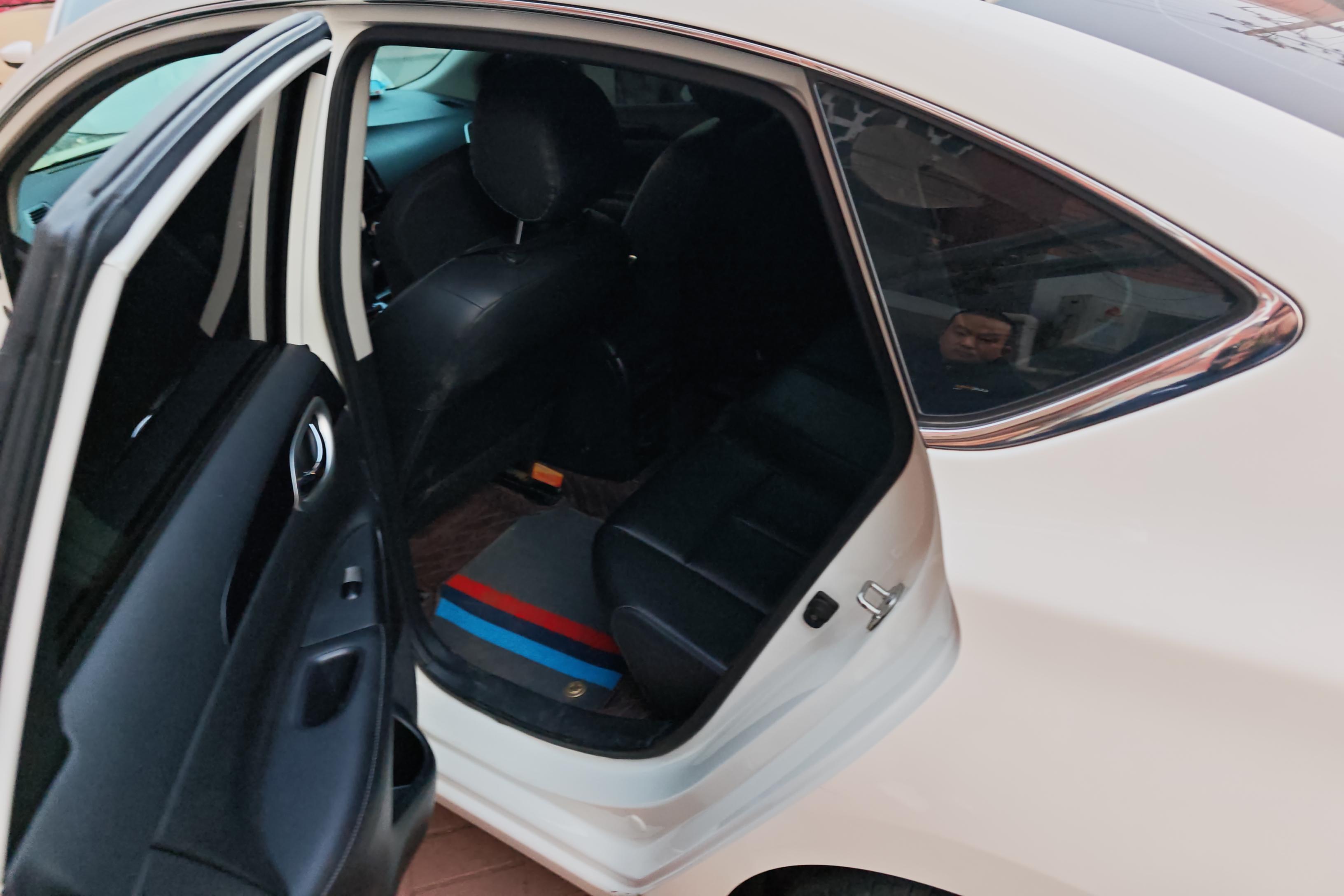 日产轩逸 2021款 1.6L 自动 前驱 经典XL豪华版 (国Ⅵ) 
