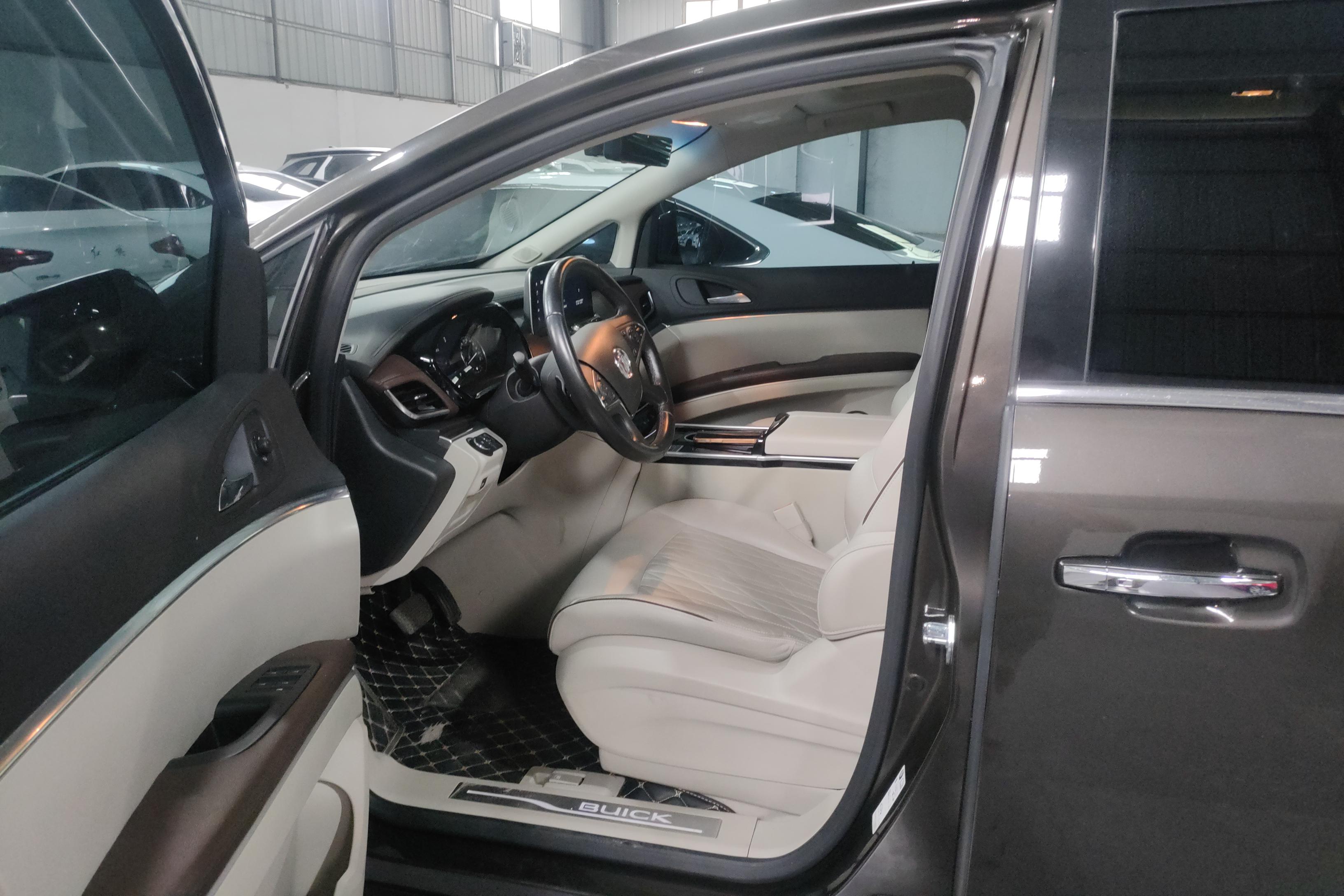 别克GL8 2021款 2.0T 自动 7座 652T尊贵型 (国Ⅵ) 