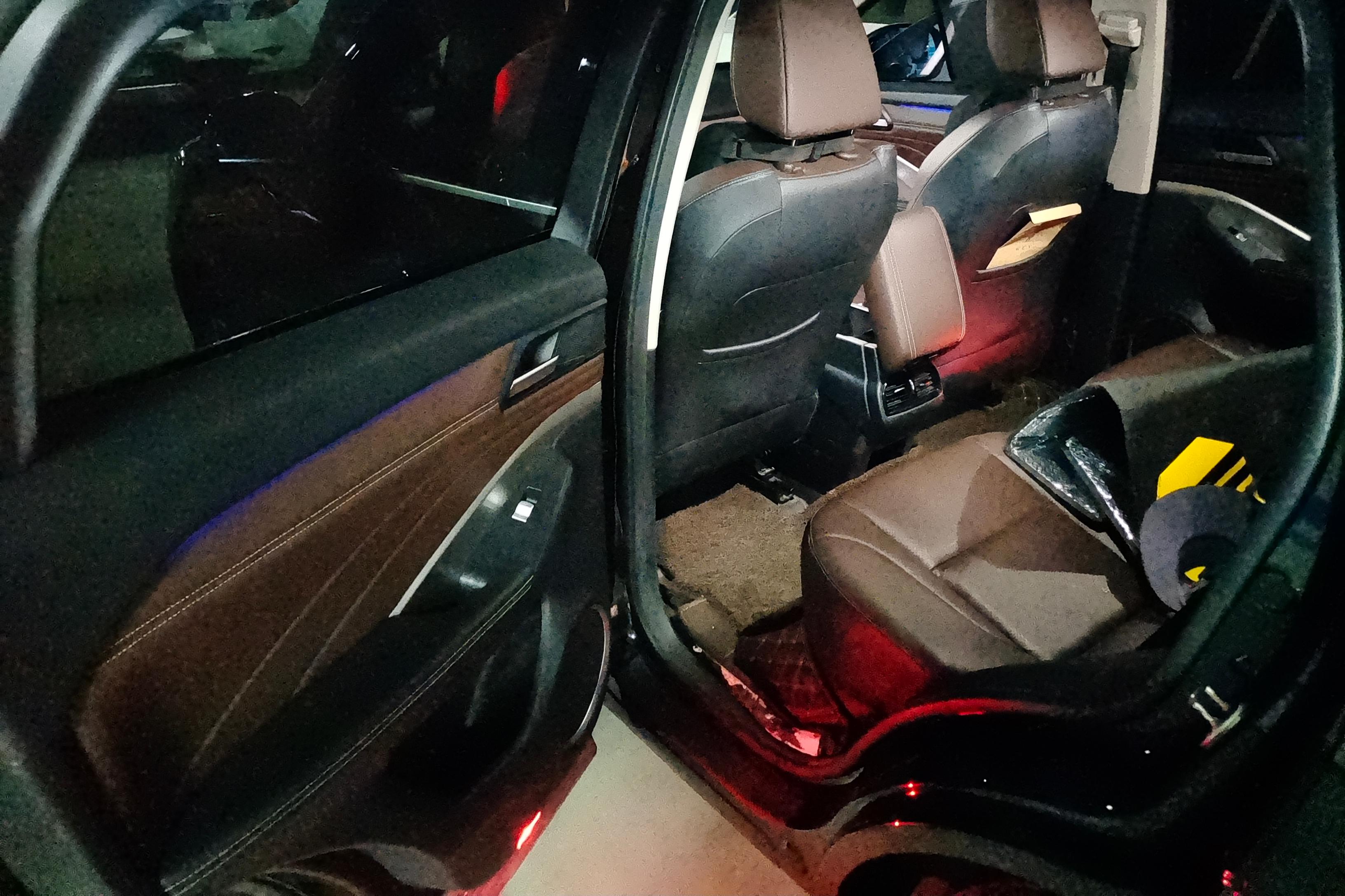魏牌VV6 2018款 2.0T 自动 超豪华型 (国Ⅴ) 