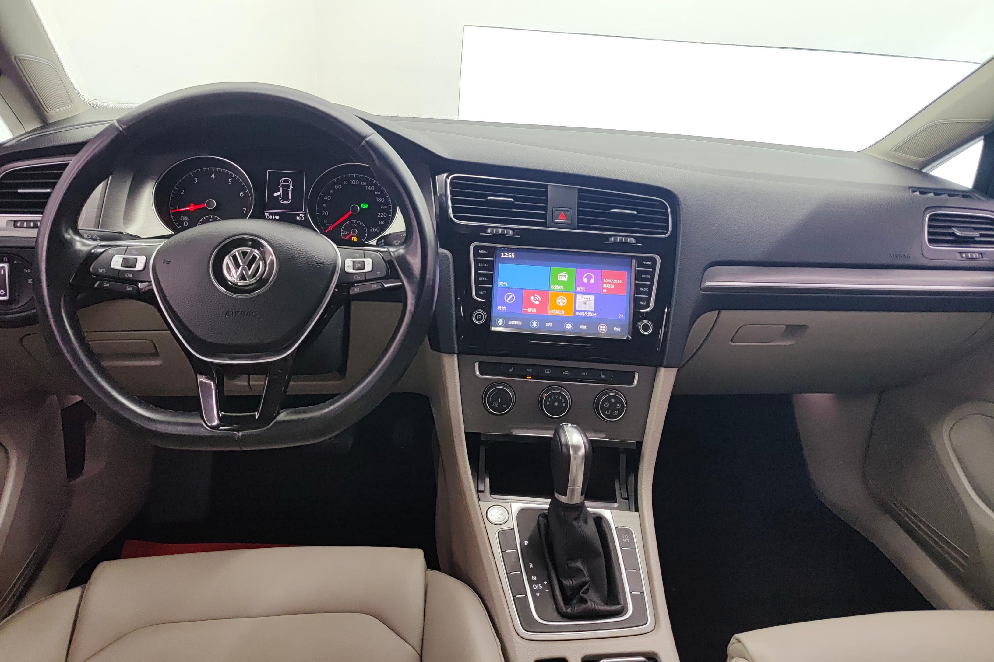 大众高尔夫 2015款 1.4T 自动 汽油 豪华型 (国Ⅳ) 