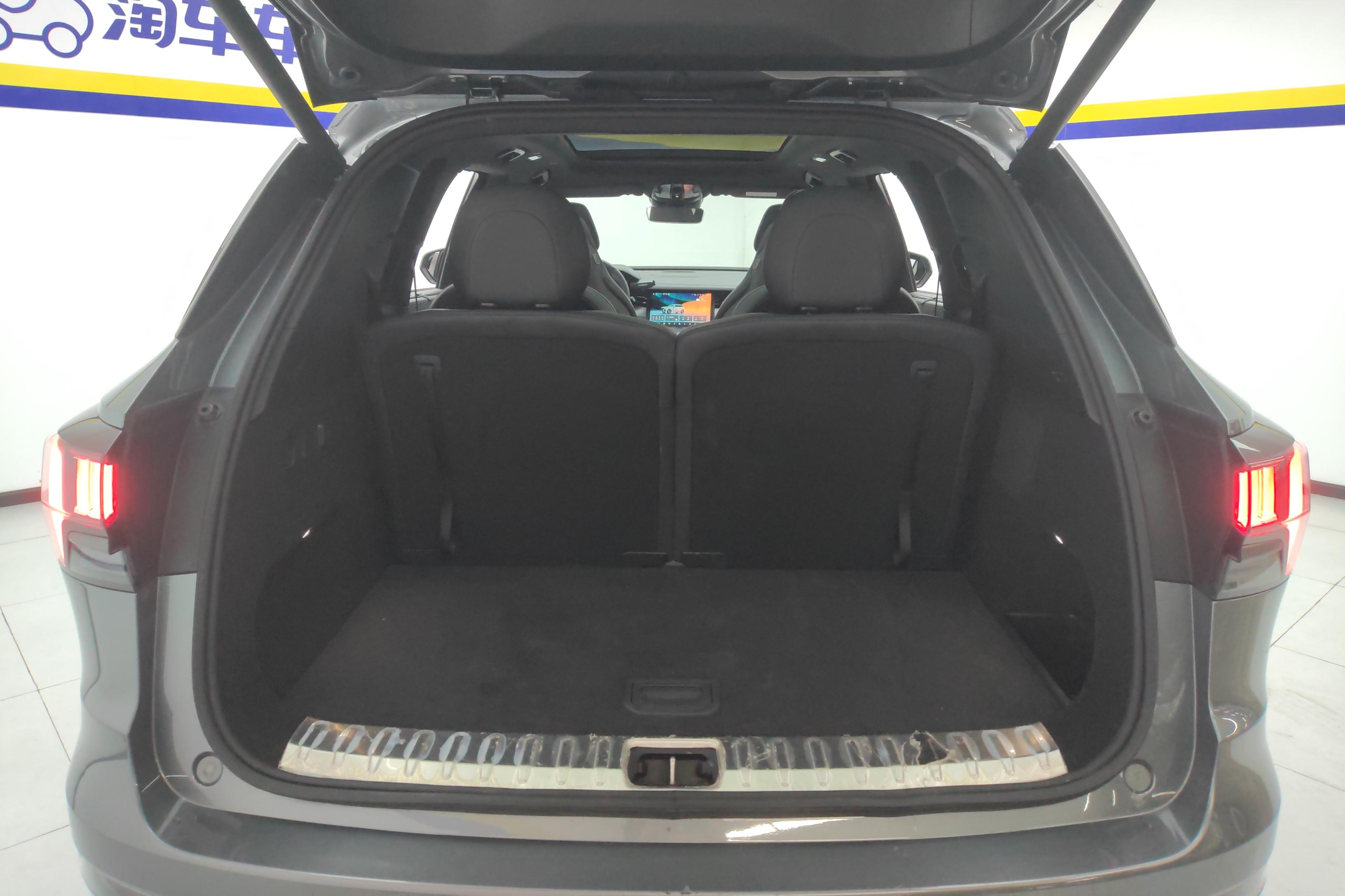 领克领克09 PHEV 2021款 2.0T 自动 Halo (国Ⅵ) 