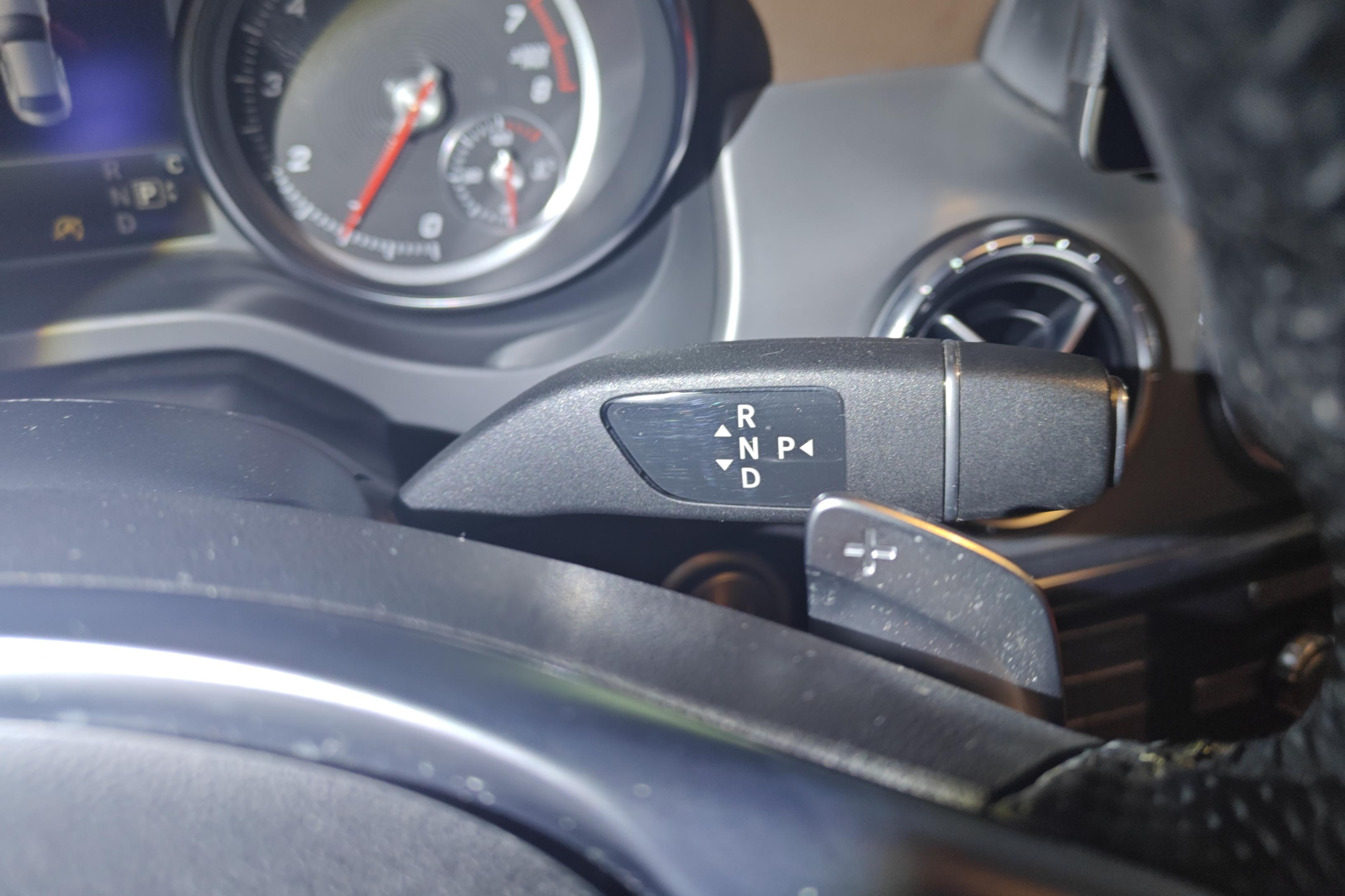 奔驰CLA级 CLA260 [进口] 2017款 2.0T 自动 汽油 