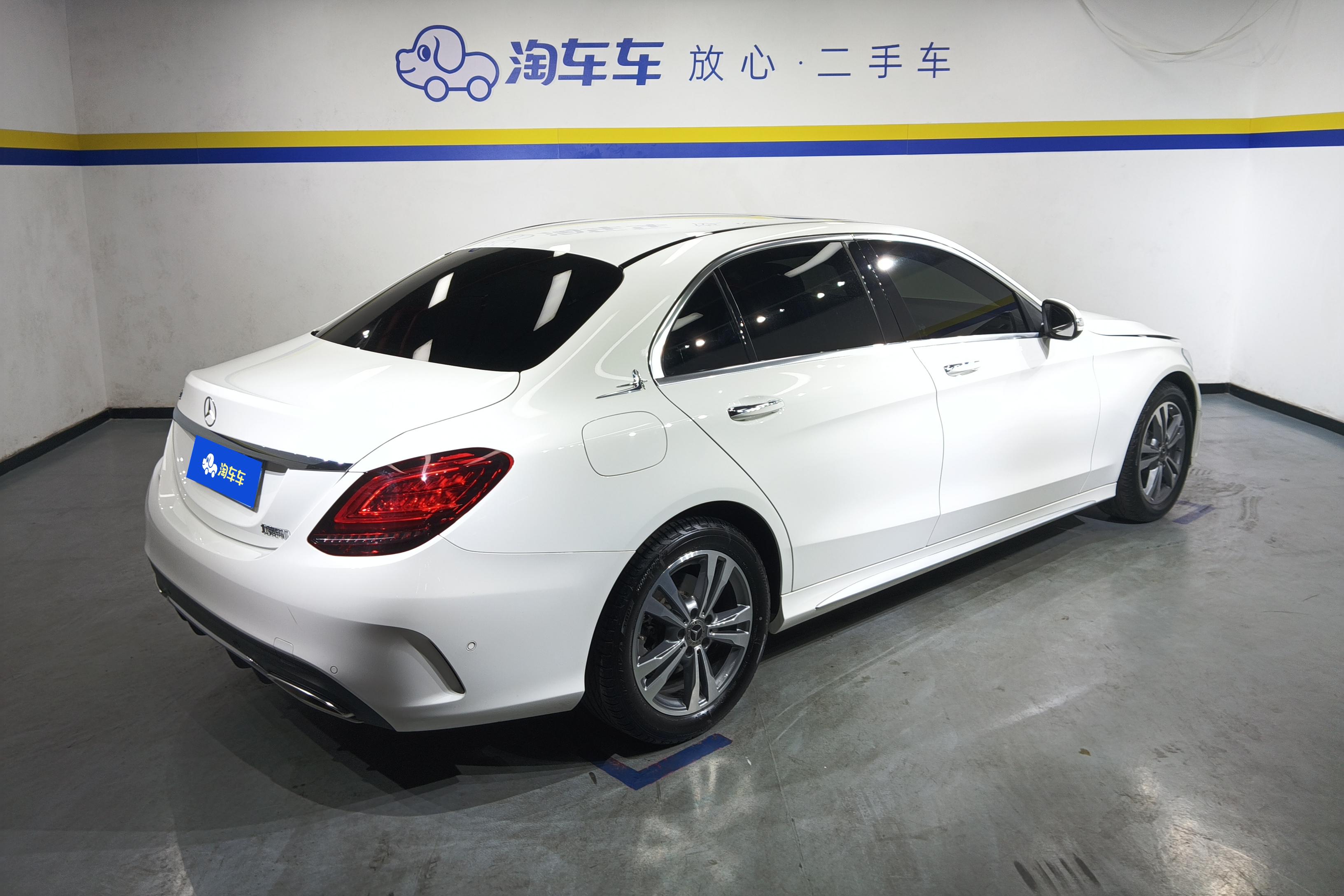奔驰C级 C180L 2019款 1.6T 自动 时尚型运动版 (国Ⅴ) 