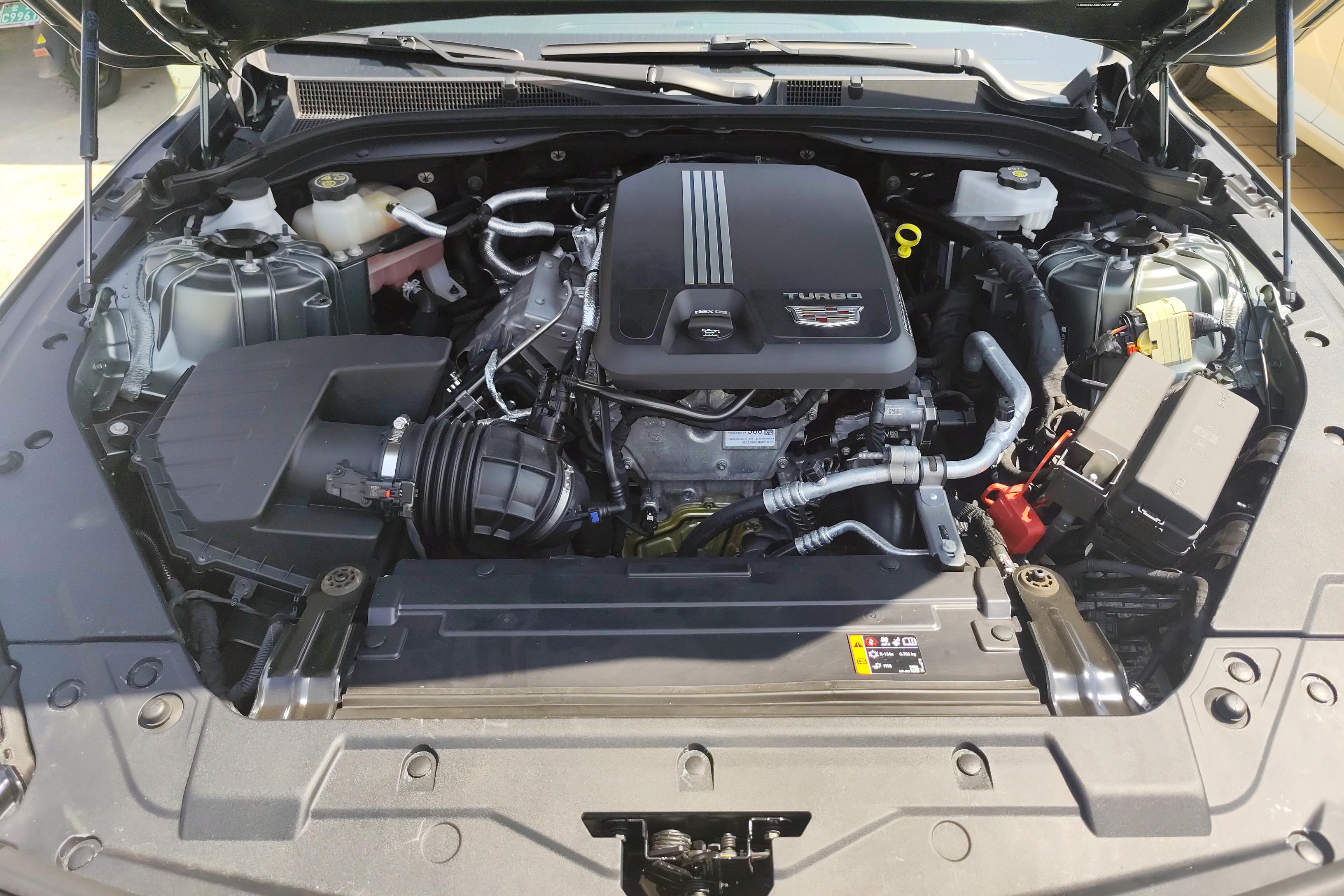 凯迪拉克CT5 2022款 2.0T 自动 28T豪华型 (国Ⅵ) 