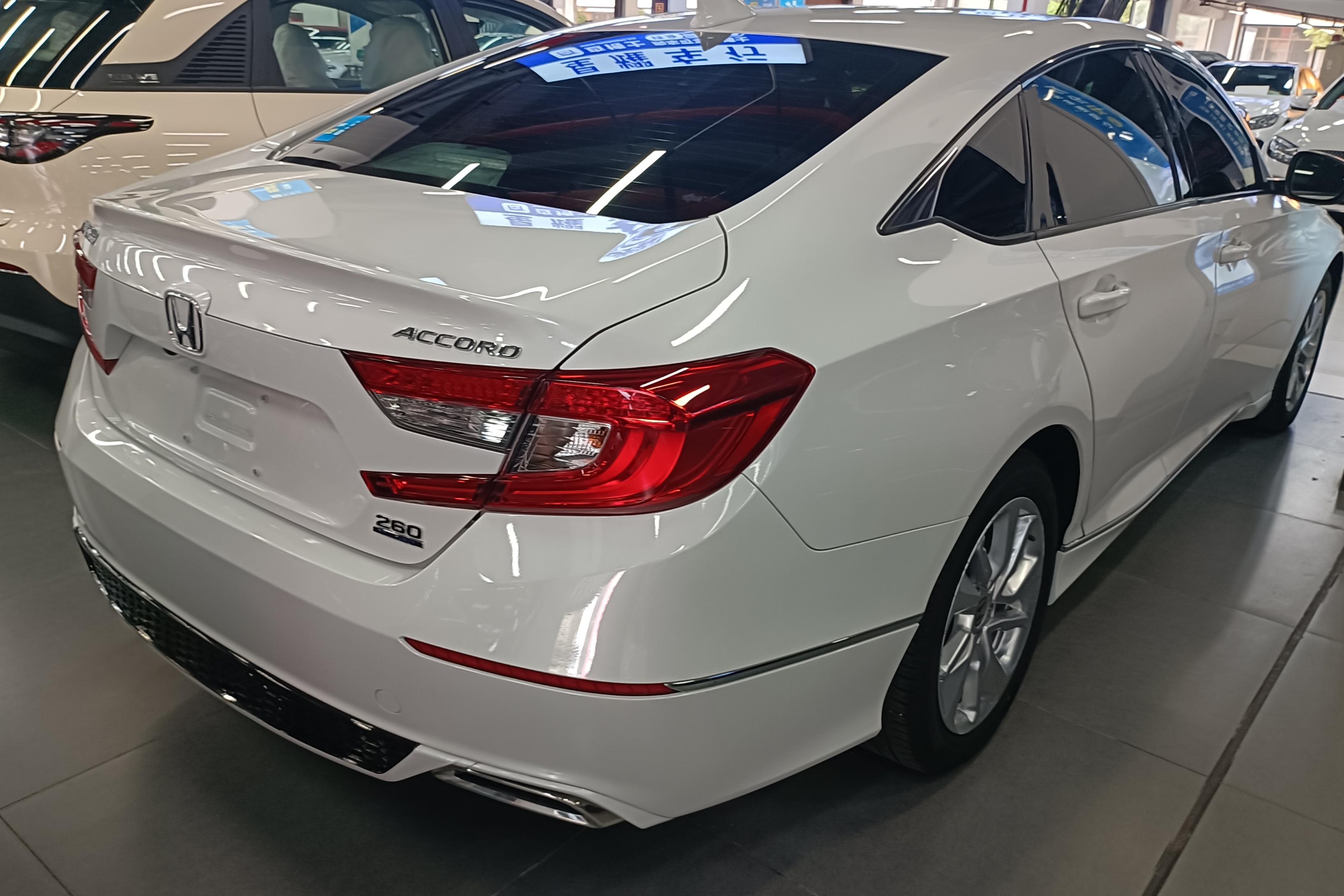 本田雅阁 2018款 1.5T 自动 260TURBO精英版 (国Ⅴ) 