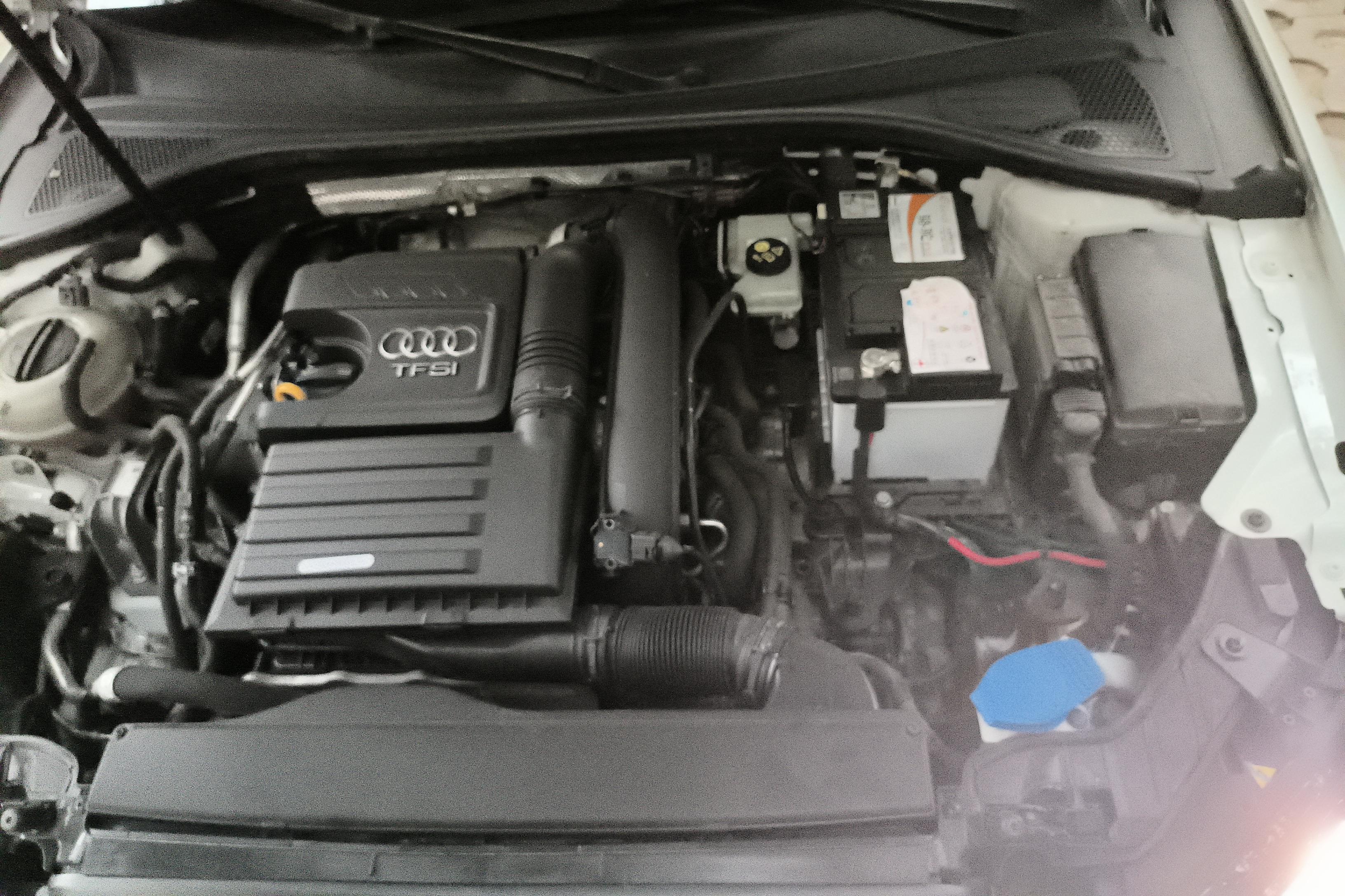 奥迪A3 35TFSI 2016款 1.4T 自动 领英型Limousine (国Ⅴ) 