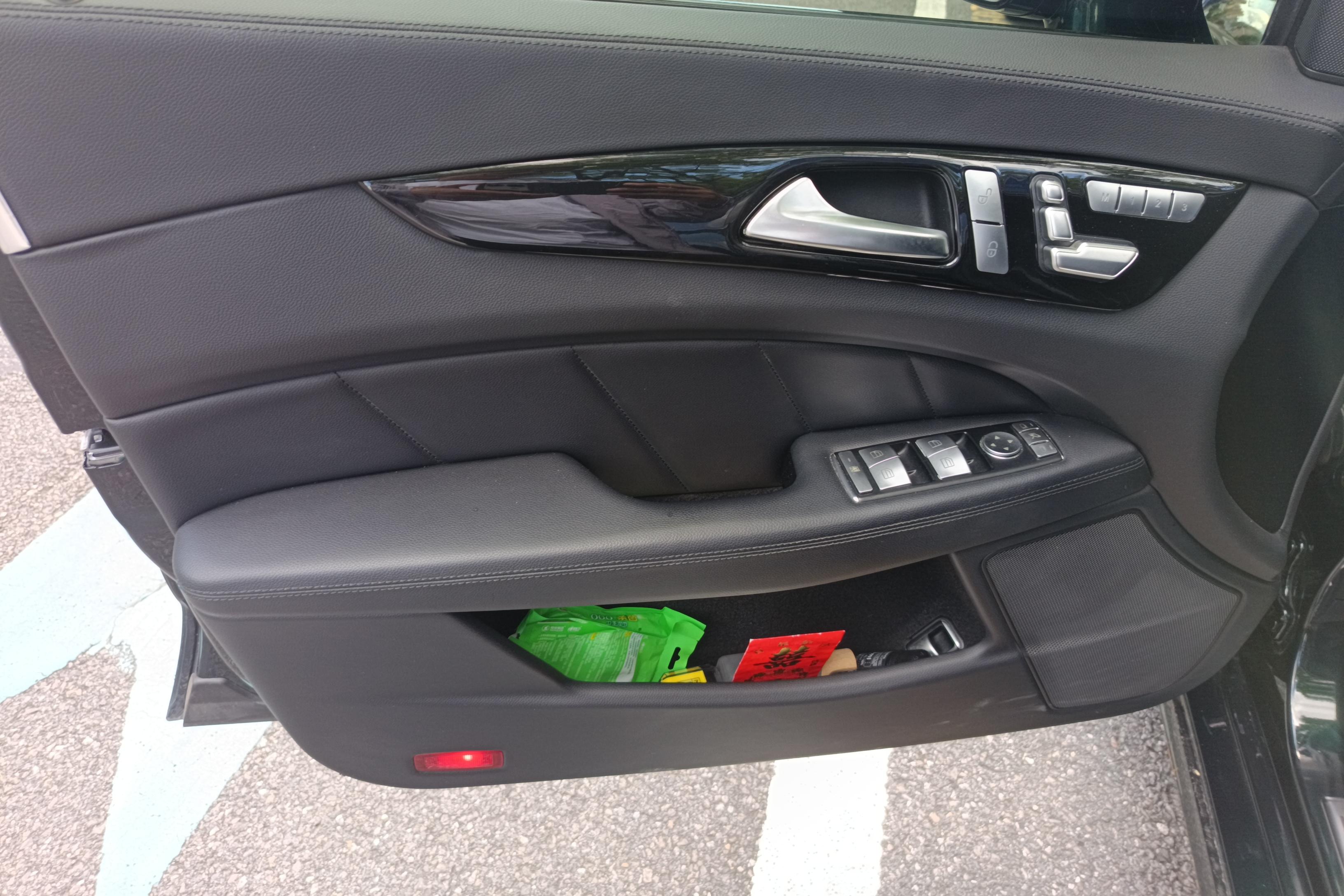 奔驰CLS级 CLS300 [进口] 2012款 3.5L 自动 