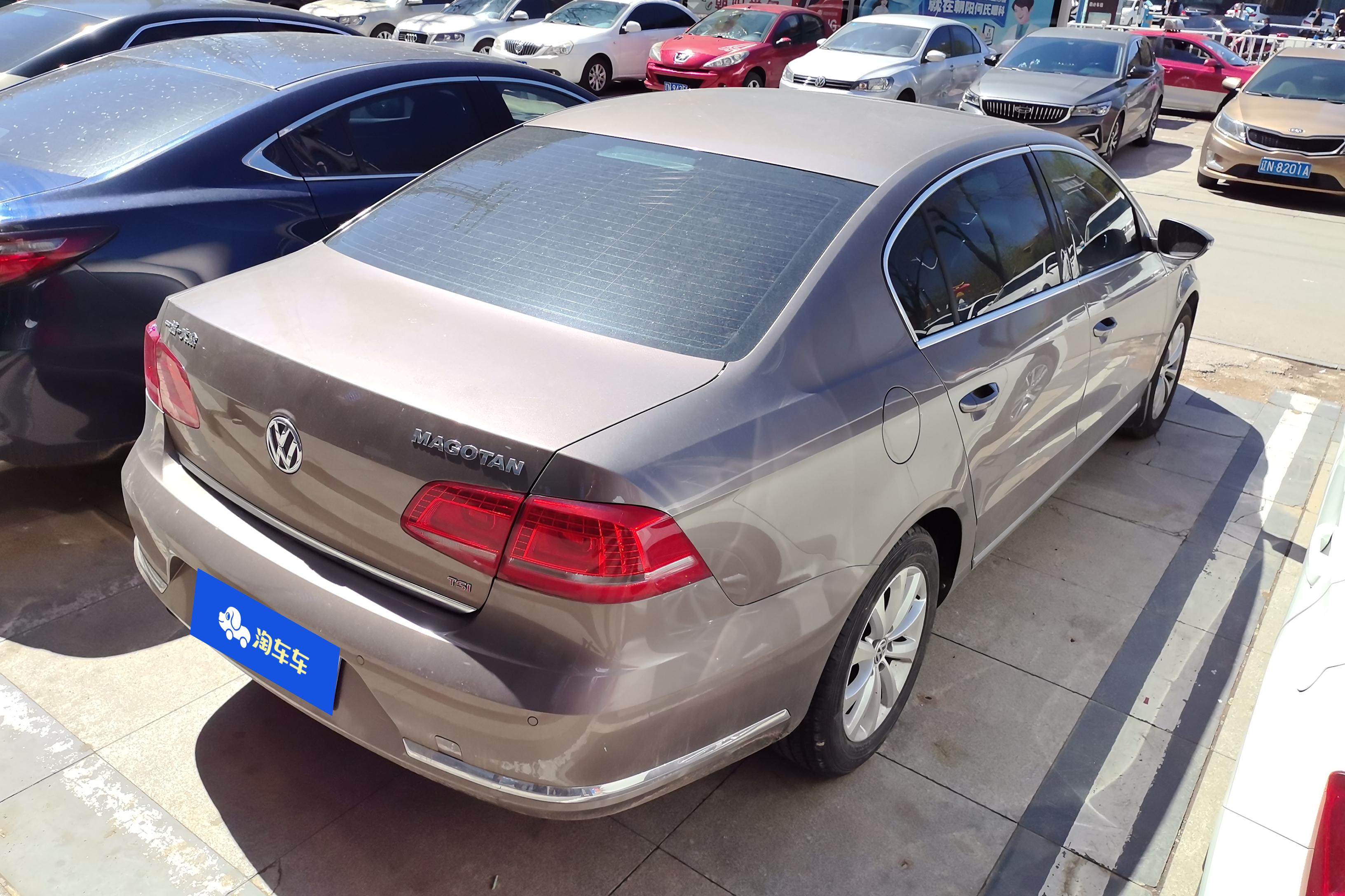 大众迈腾 2015款 2.0T 自动 汽油 豪华型 (国Ⅴ) 