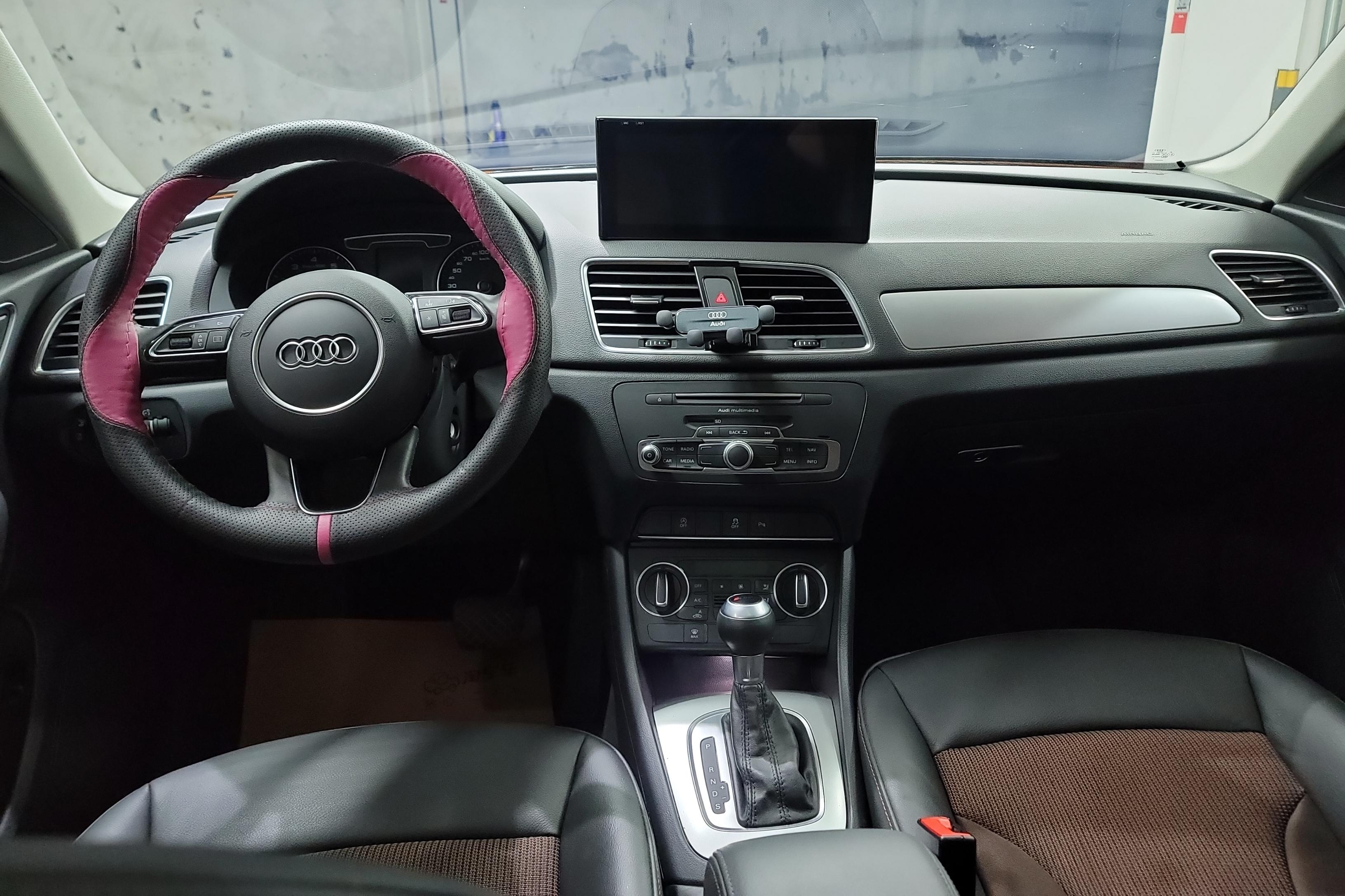 奥迪Q3 30TFSI 2017款 1.4T 自动 前驱 时尚型 (国Ⅴ) 