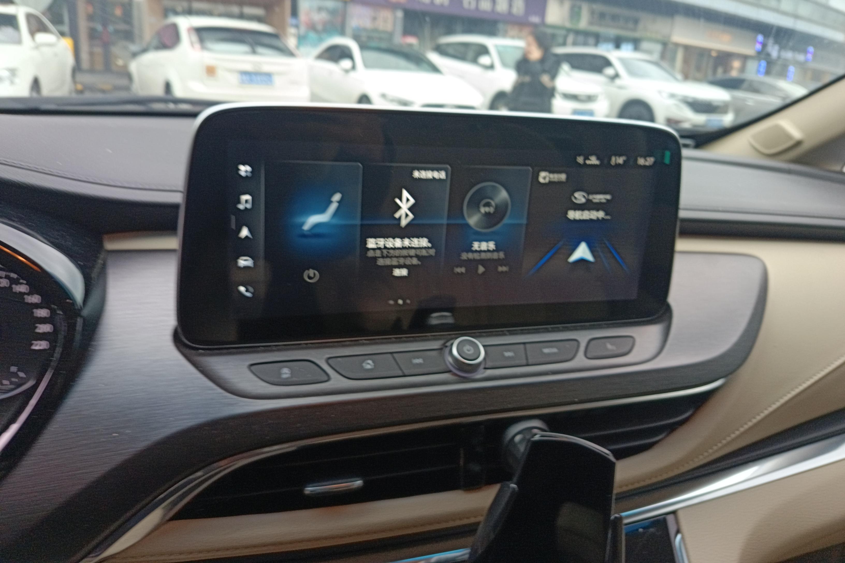 别克GL8 2022款 2.0T 自动 7座 652T豪华型 (国Ⅵ) 