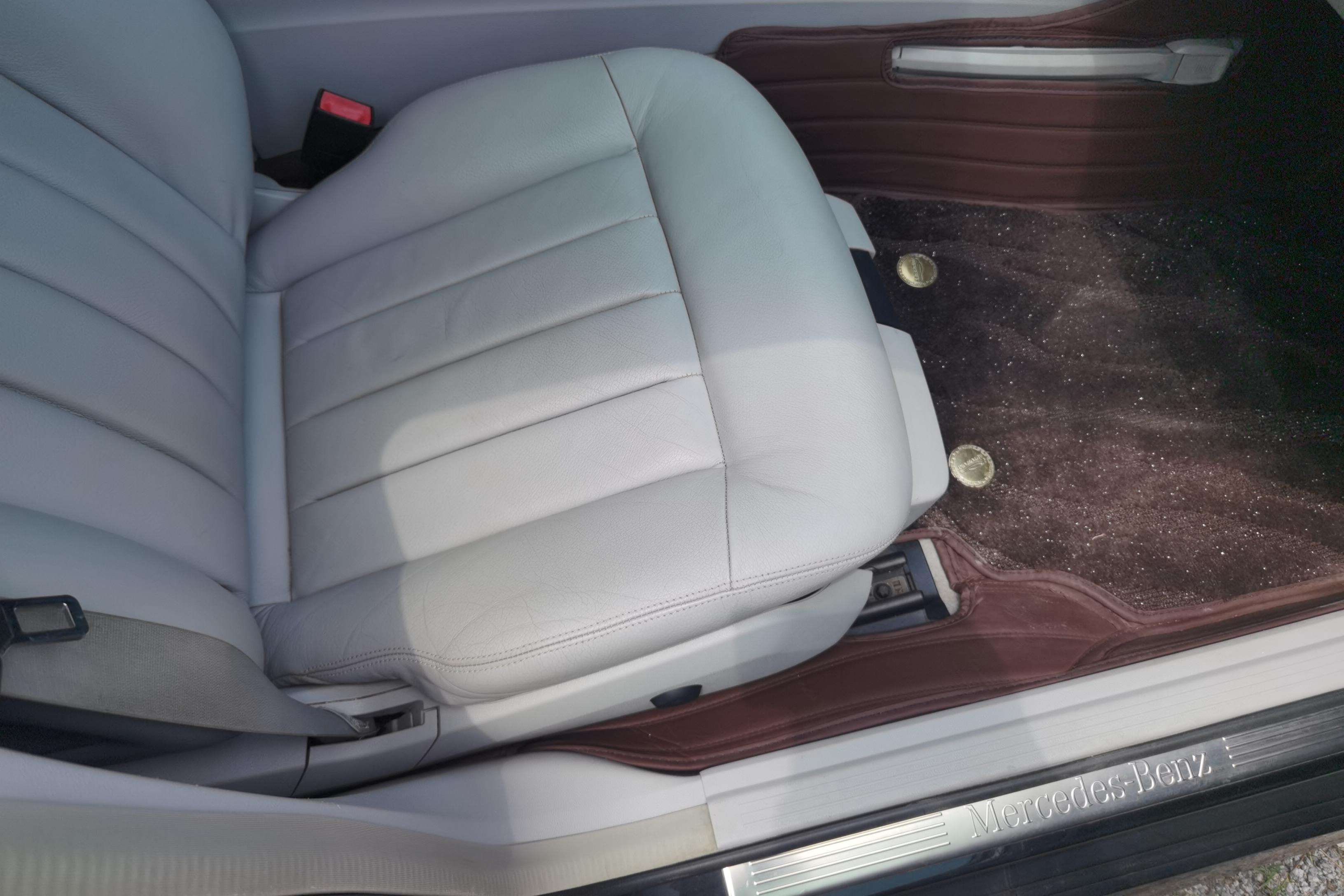 奔驰E级 E300 [进口] 2009款 3.0L 自动 汽油 优雅型 