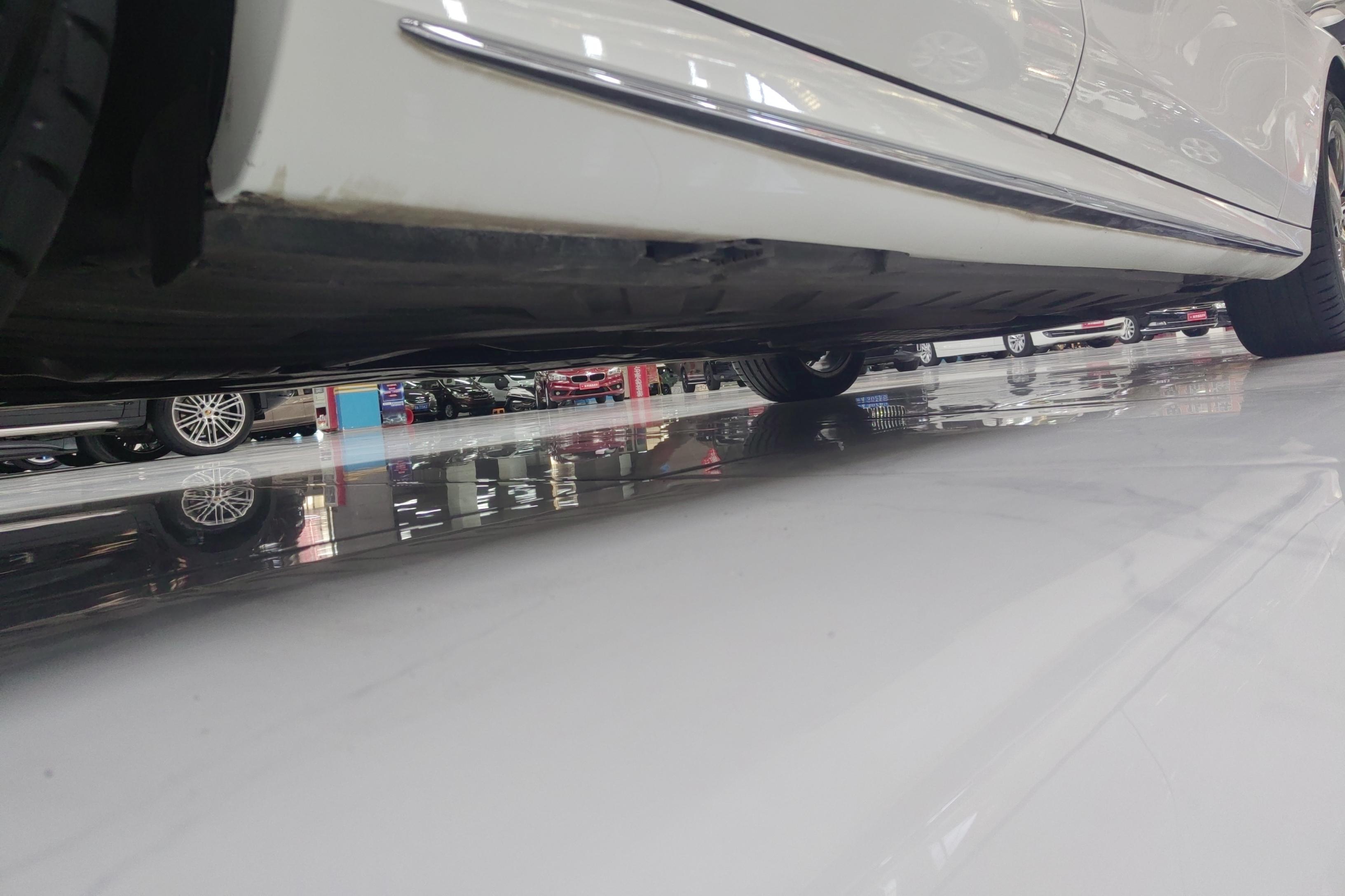 奔驰E级 E300L 2018款 2.0T 自动 汽油 运动时尚型改款 (国Ⅴ) 