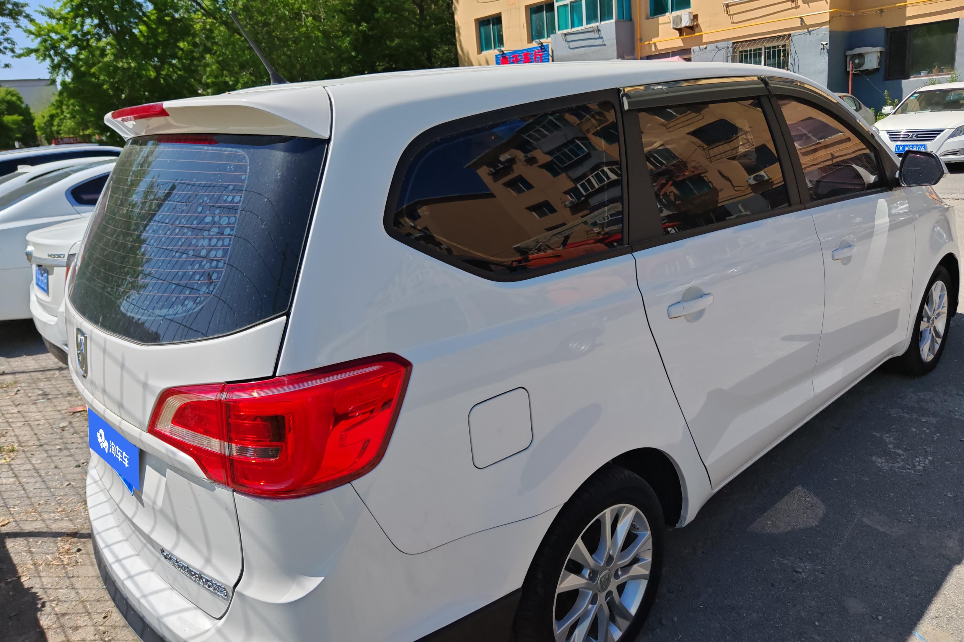 宝骏730 2019款 1.5L 手动 超值型 (国Ⅵ) 