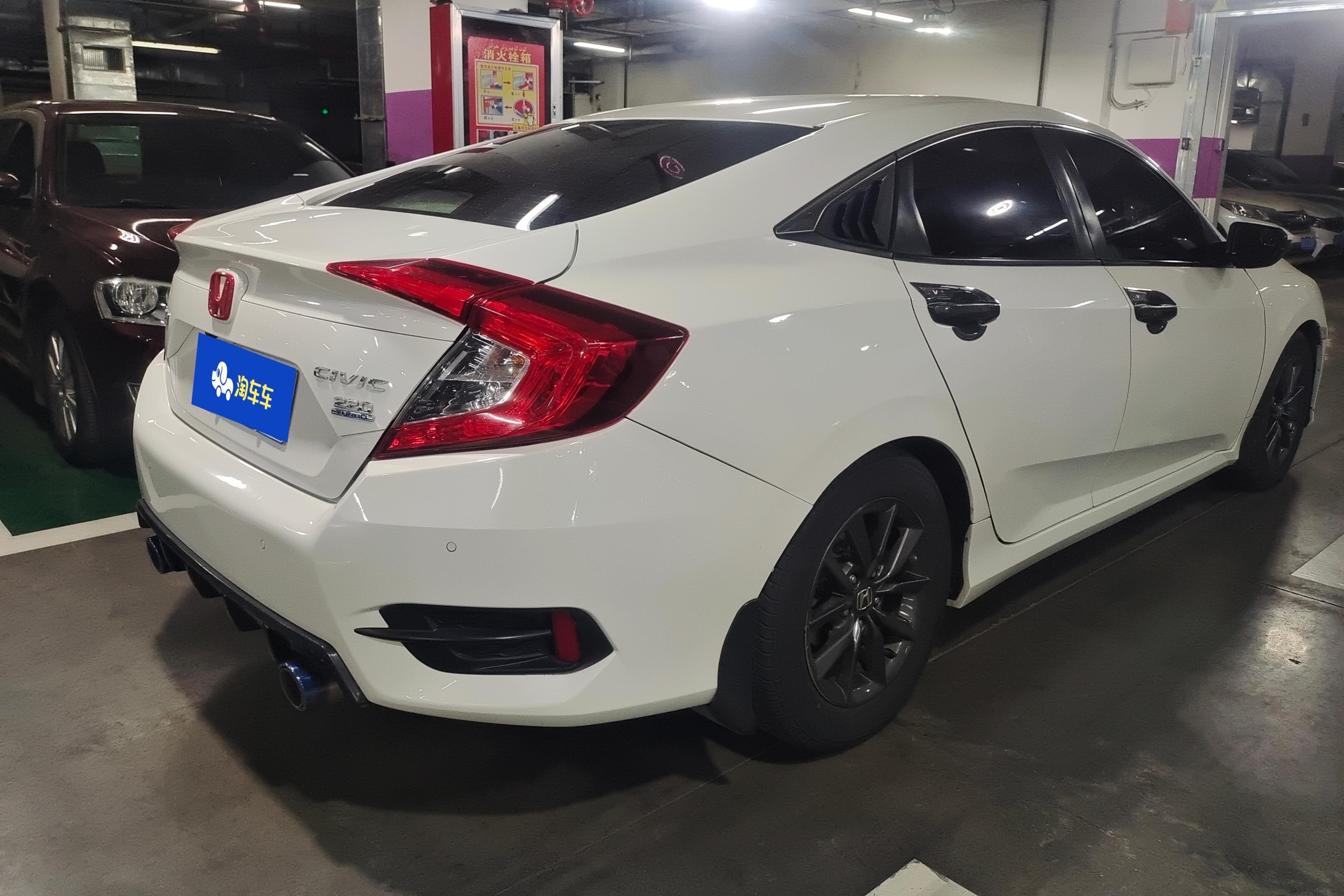 本田思域 2019款 1.5T 自动 劲动版220TURBO (国Ⅴ) 